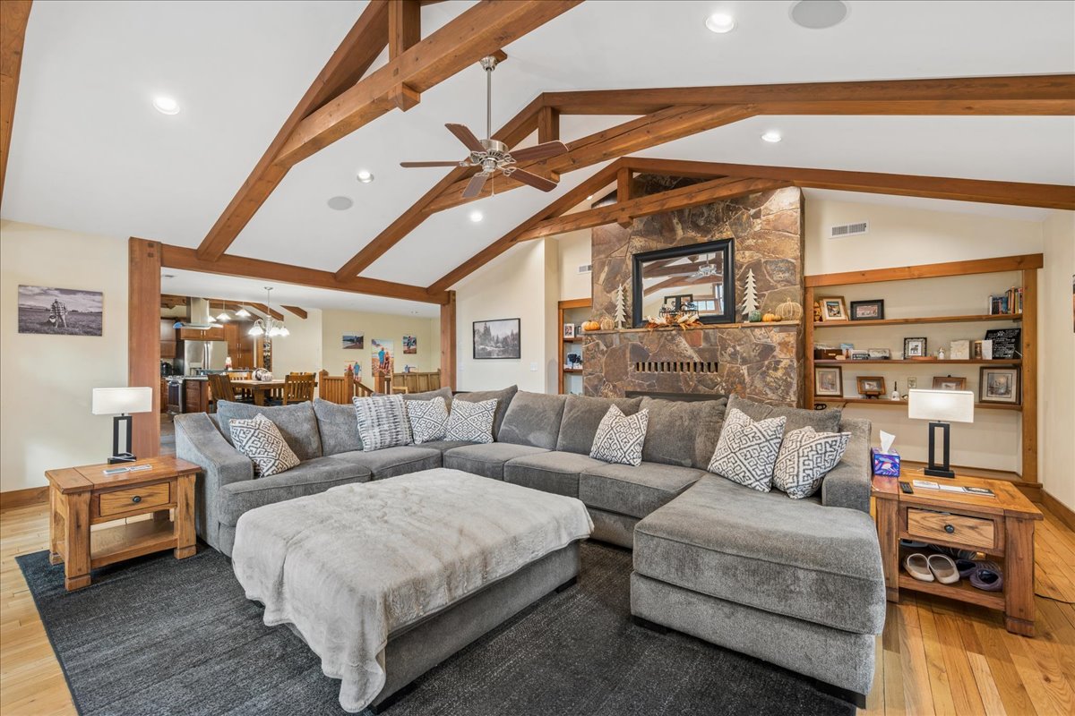 245 Foys Canyon Road