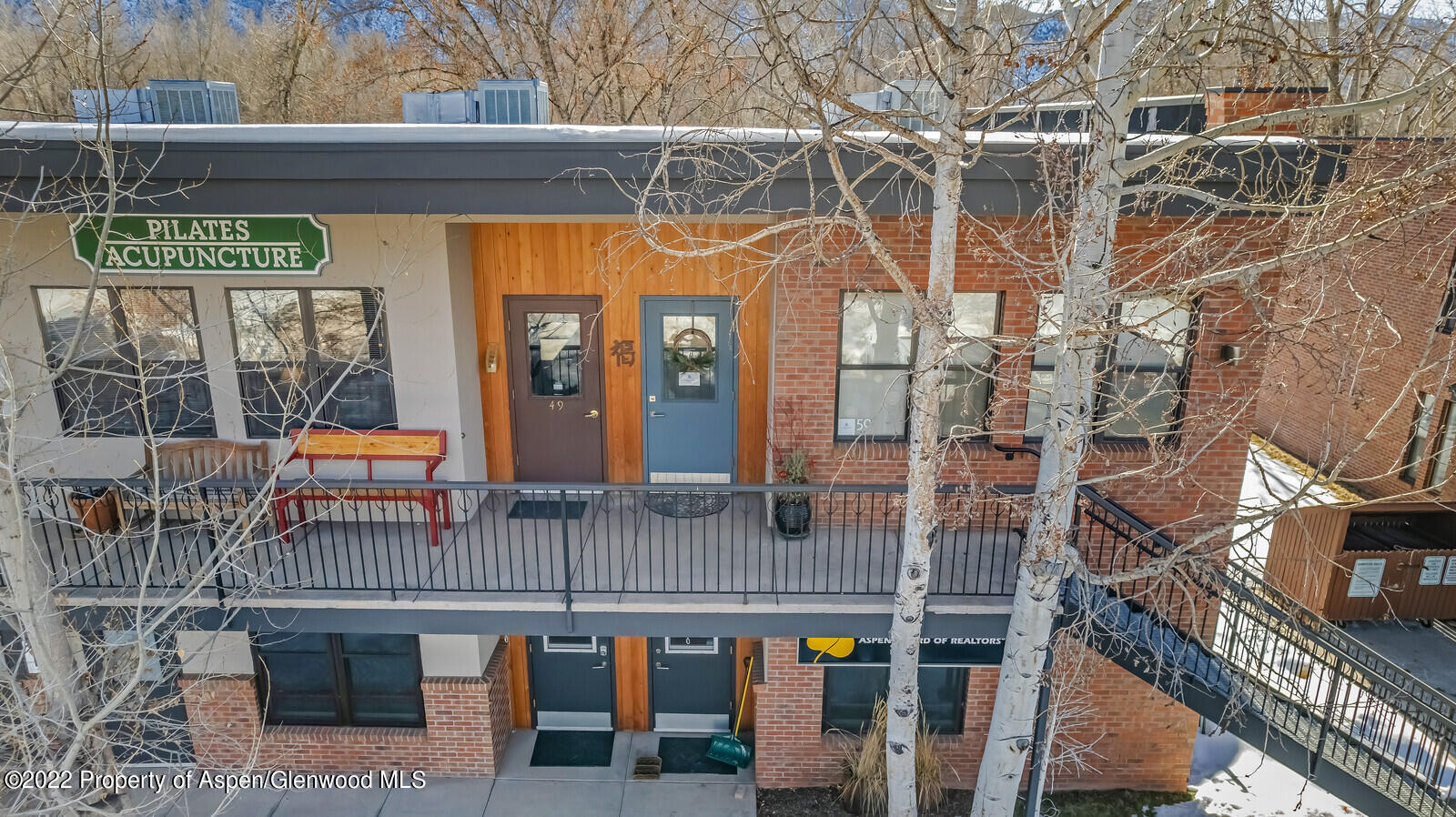 23400 Two Rivers Road