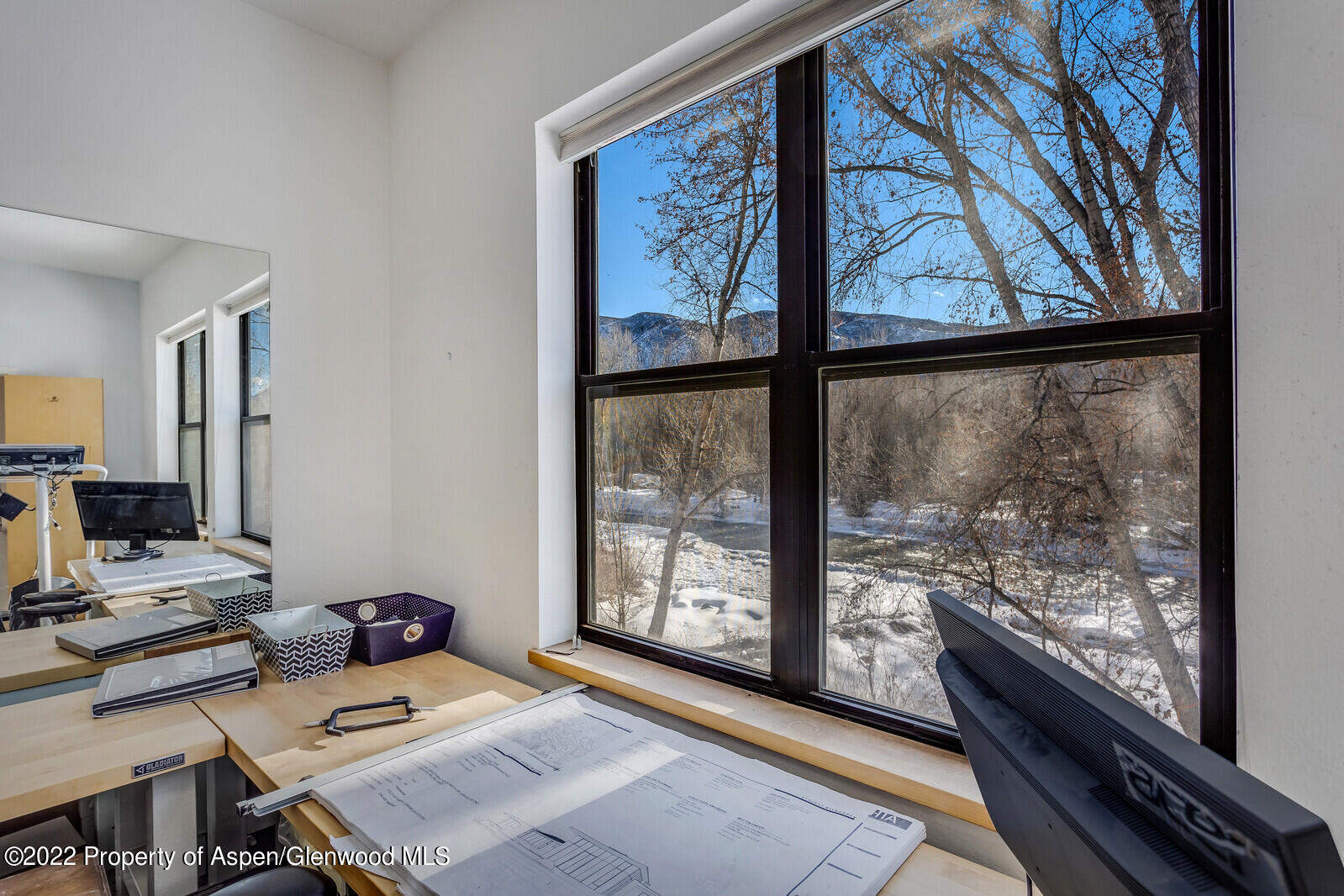 23400 Two Rivers Road