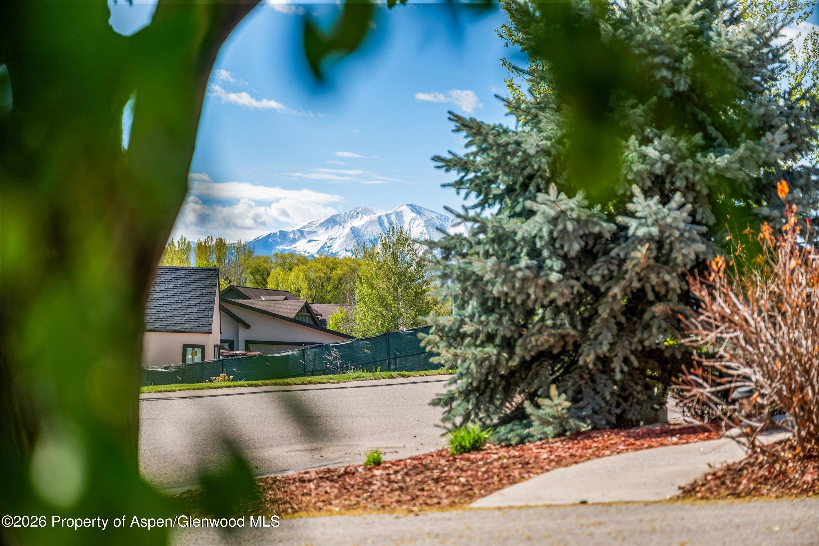 1363 River Bend Way