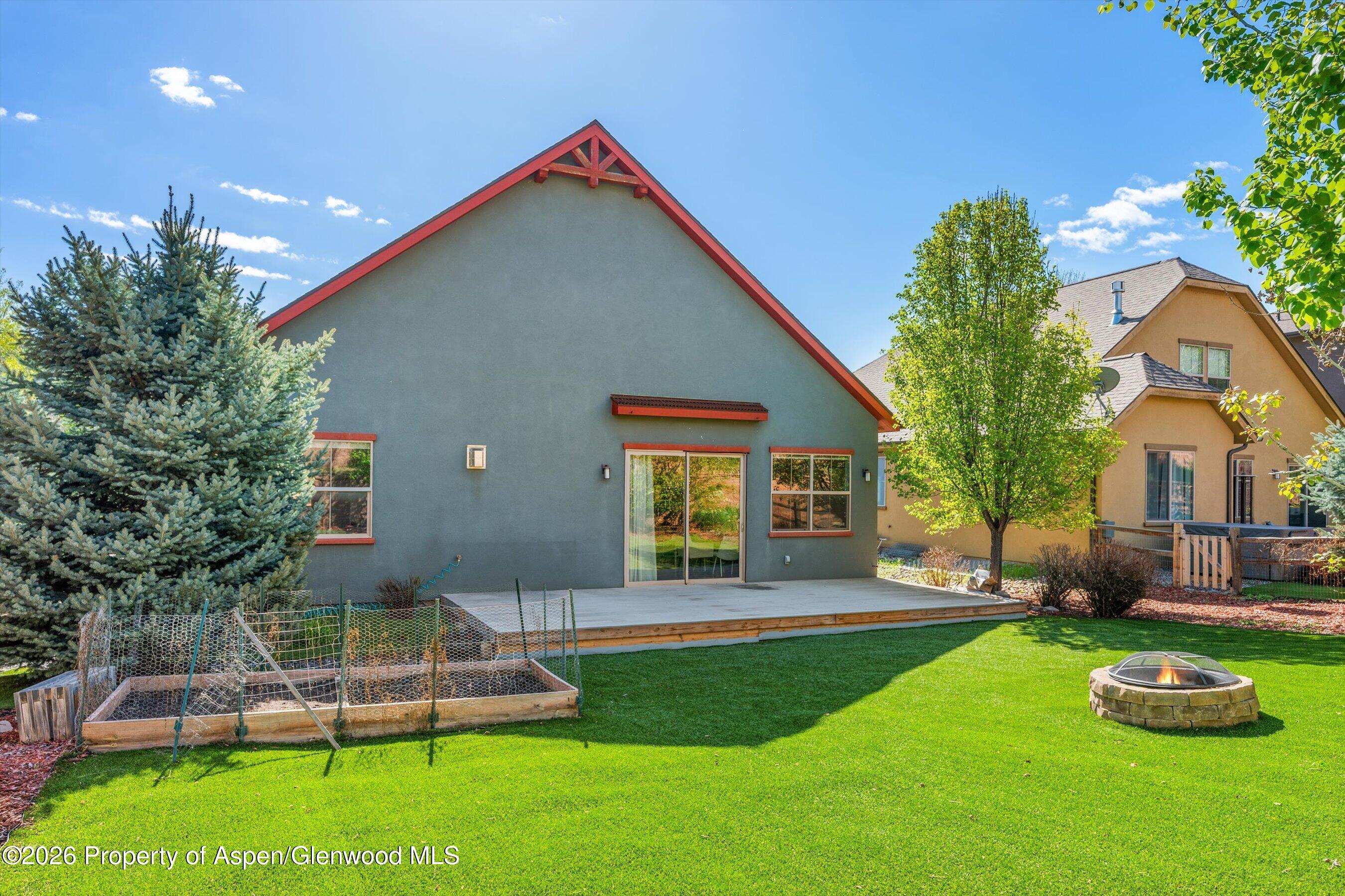 1363 River Bend Way