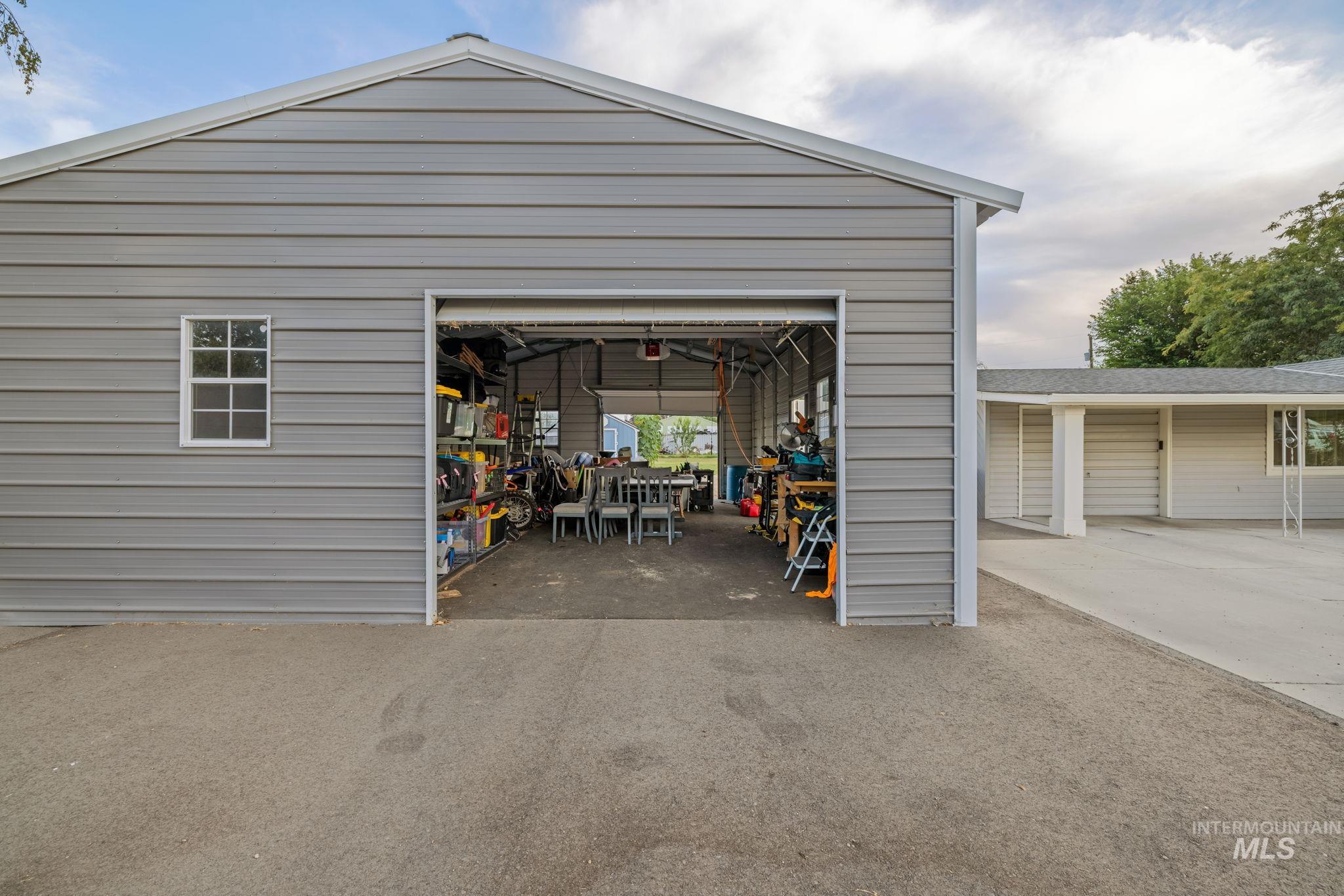 1619 E Nevada Ave