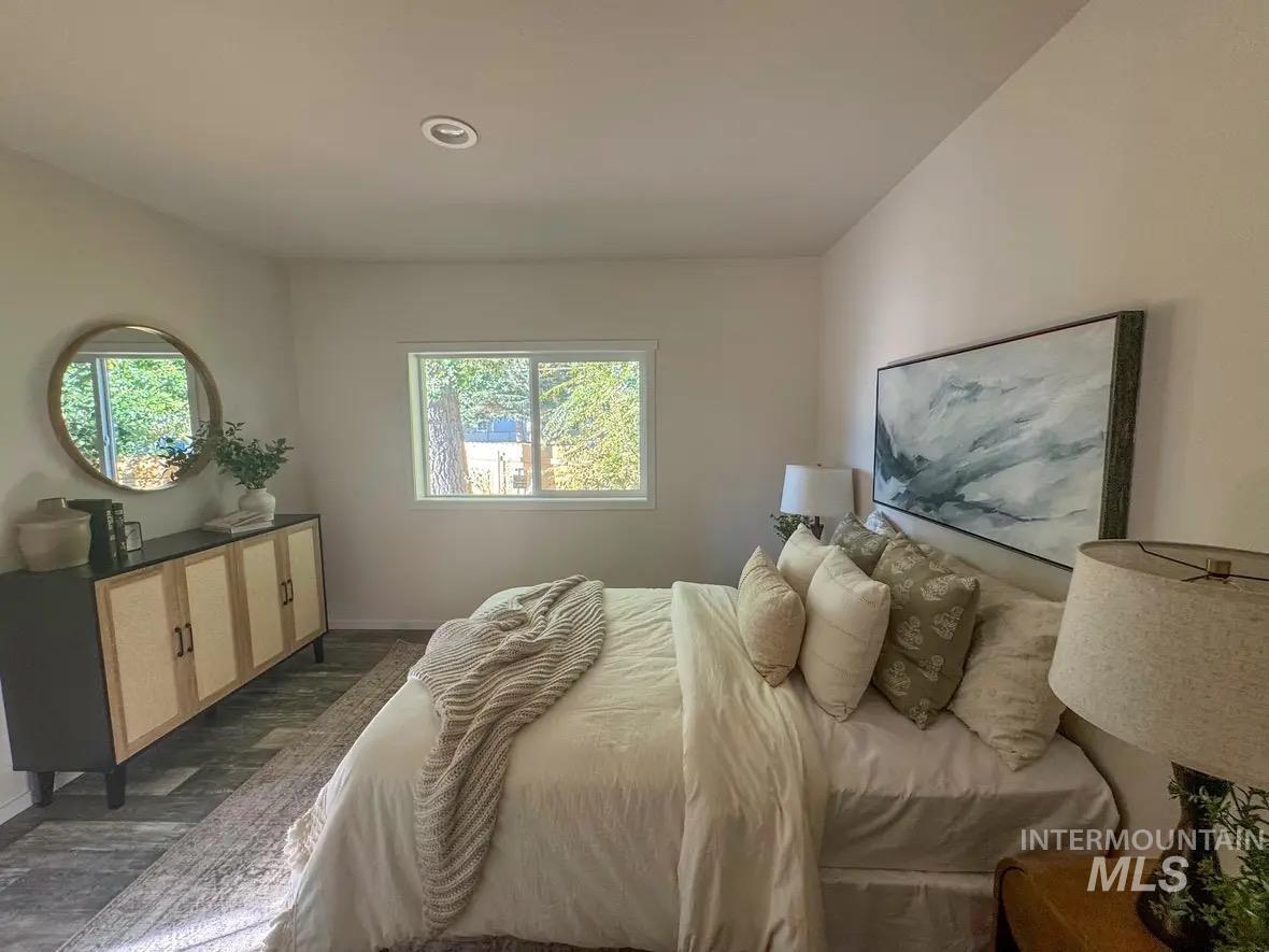 370 W 12th S Unit: 28
