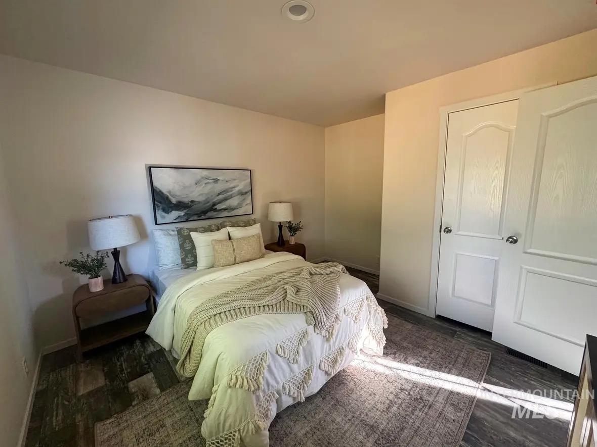 370 W 12th S Unit: 28