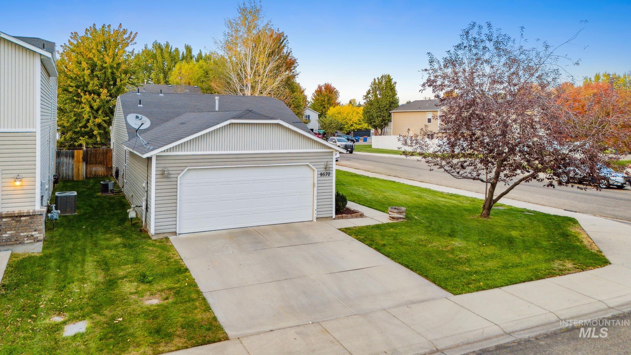9570 W Shelborne