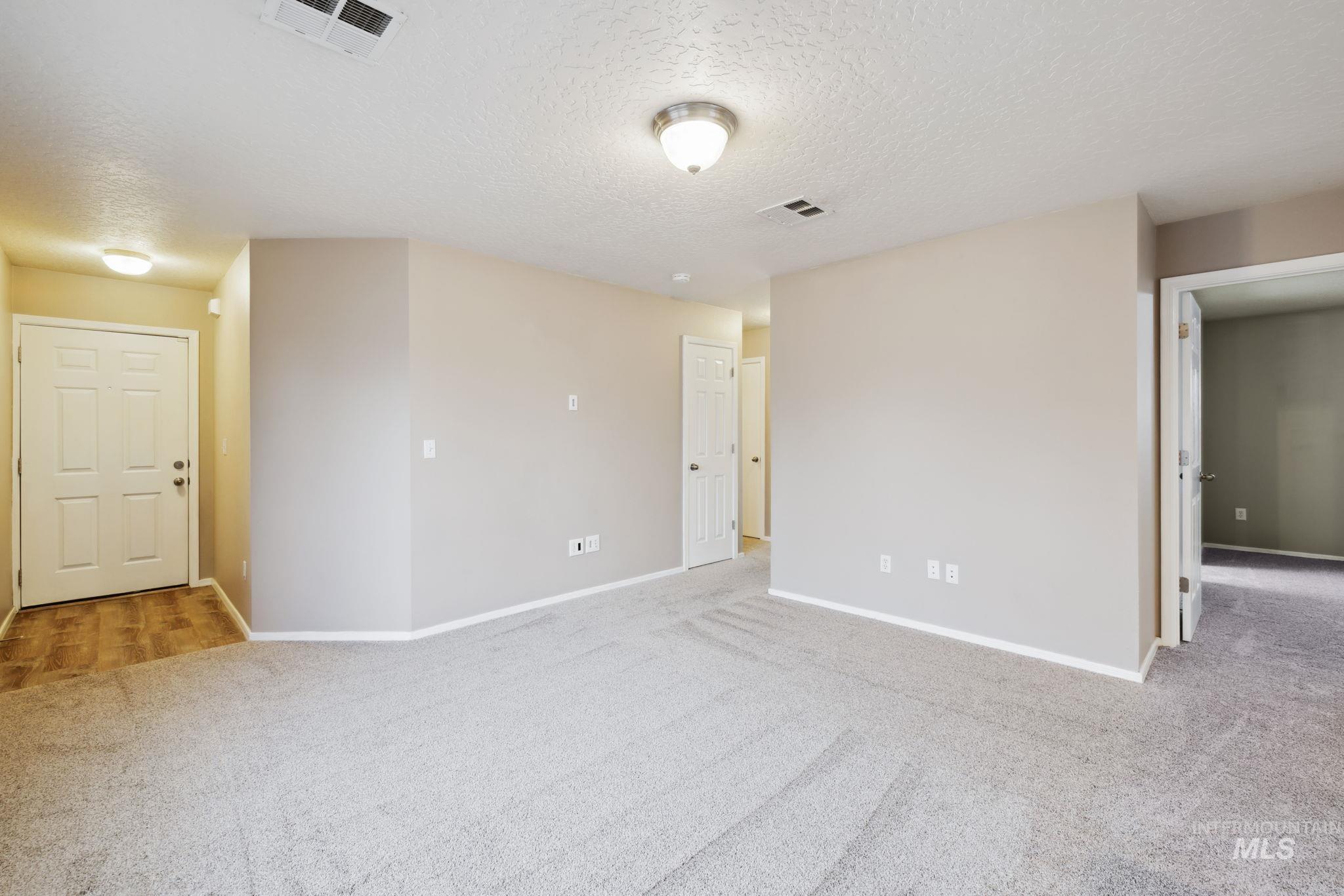 9570 W Shelborne