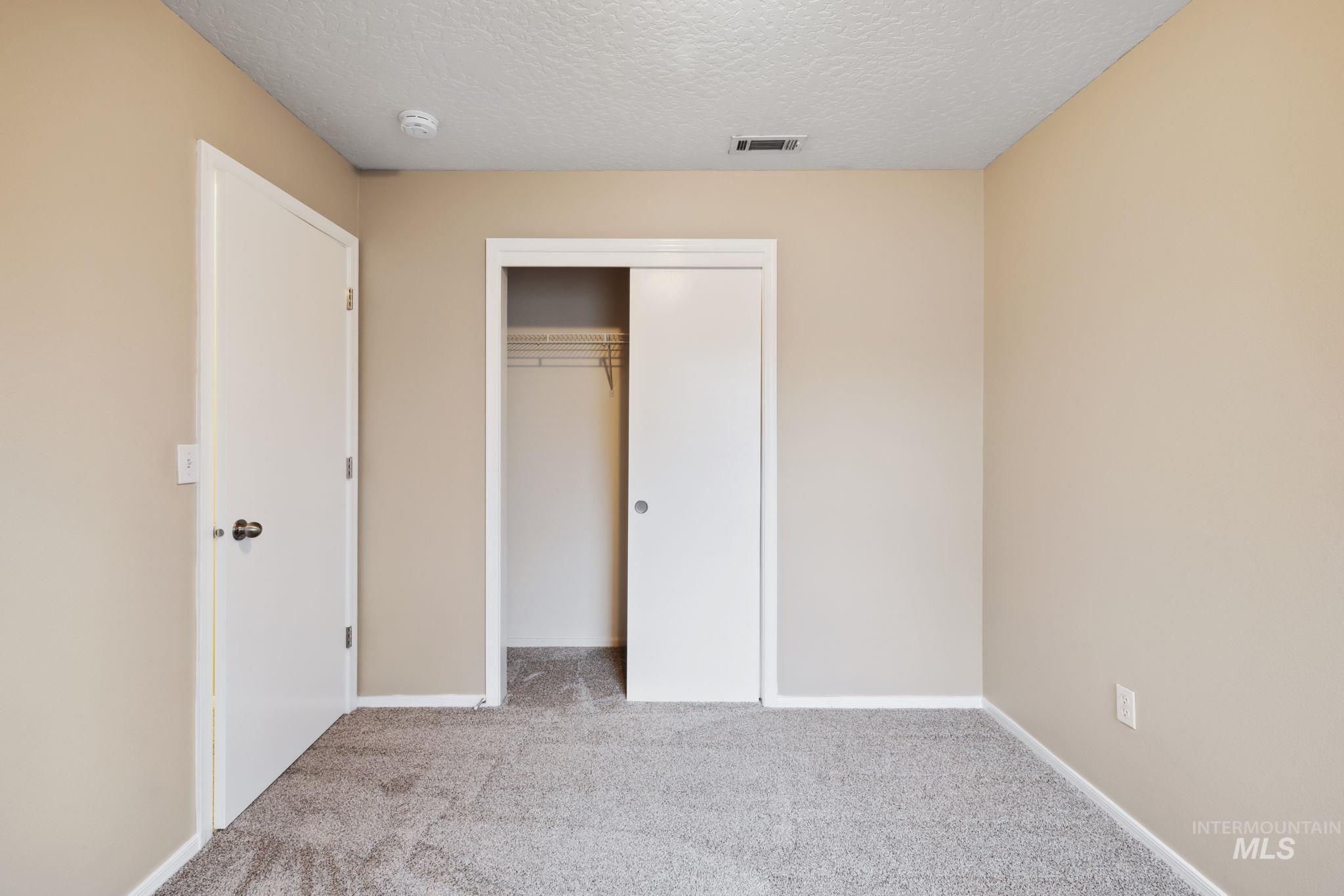9570 W Shelborne