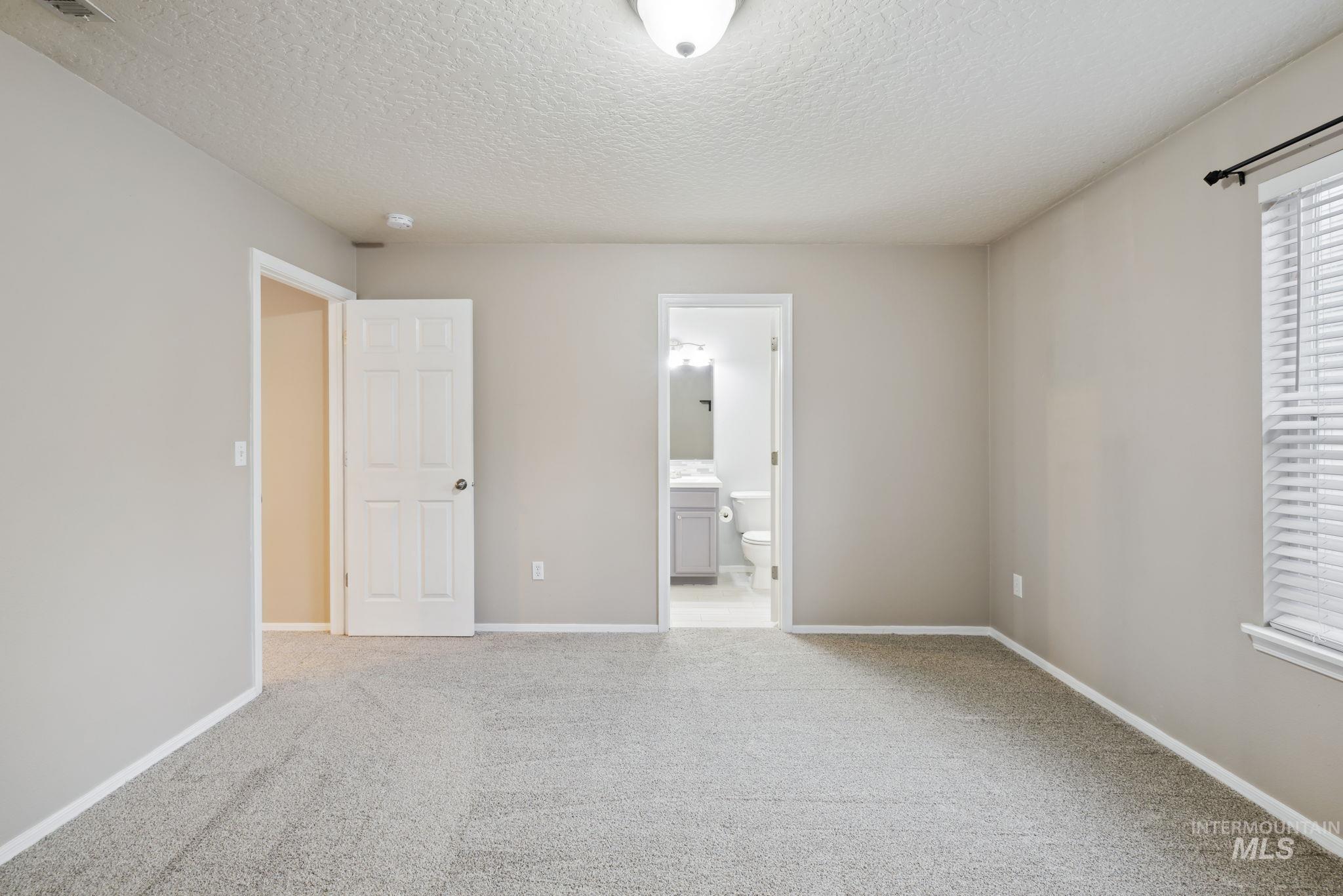 9570 W Shelborne