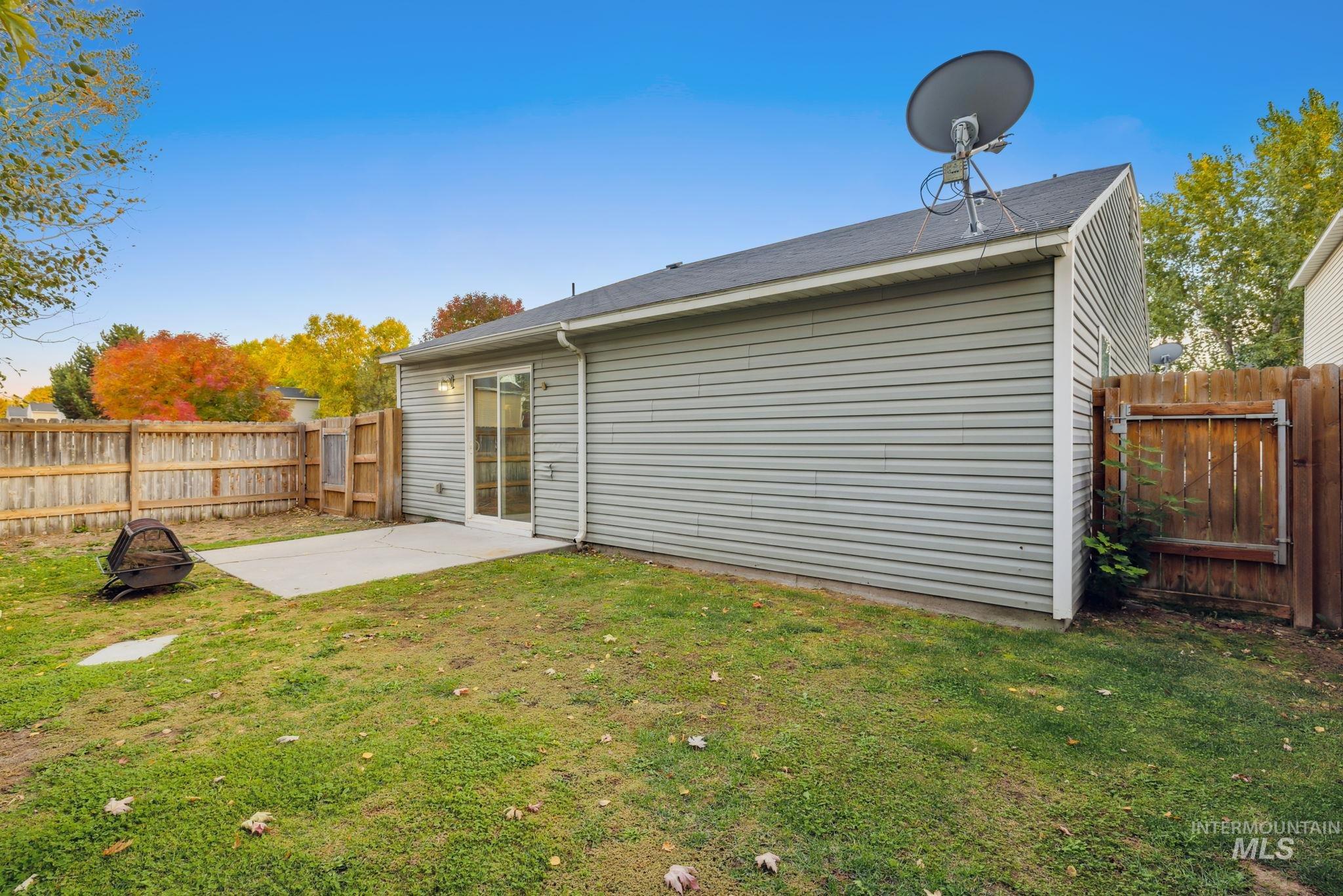 9570 W Shelborne