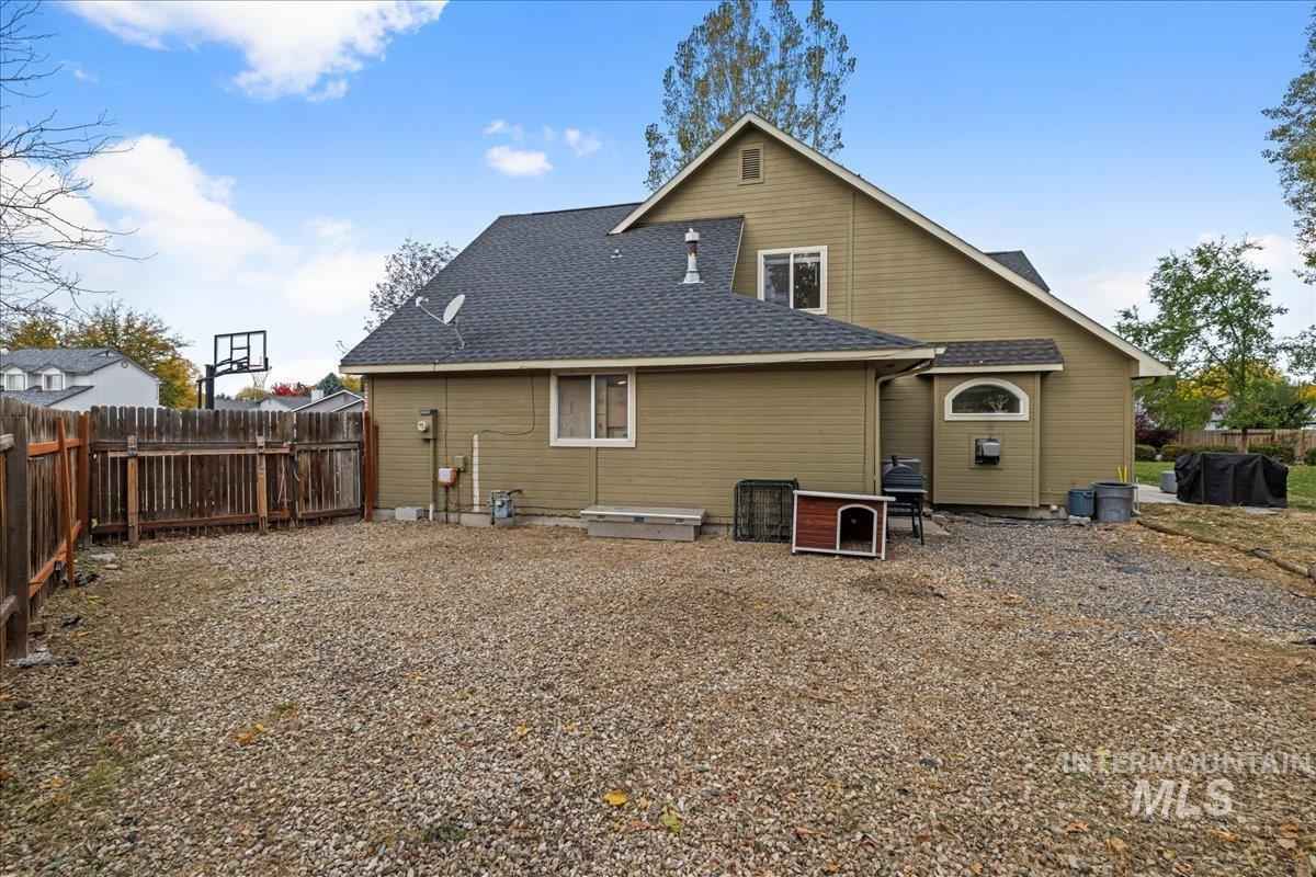 3887 W Big Creek Ct