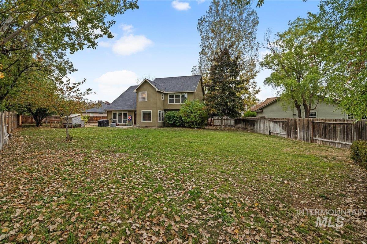 3887 W Big Creek Ct