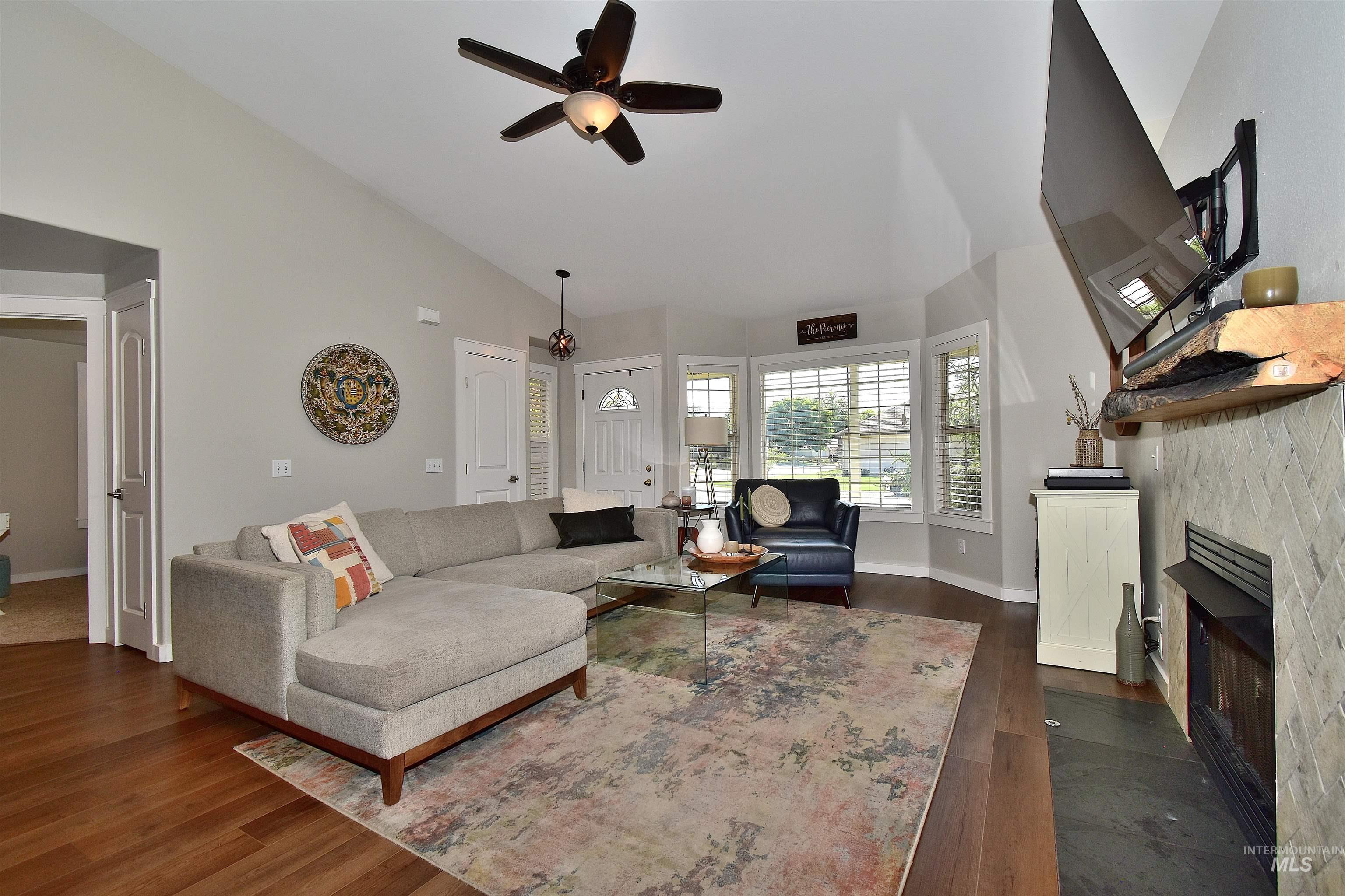 3490 W Tupelo Court