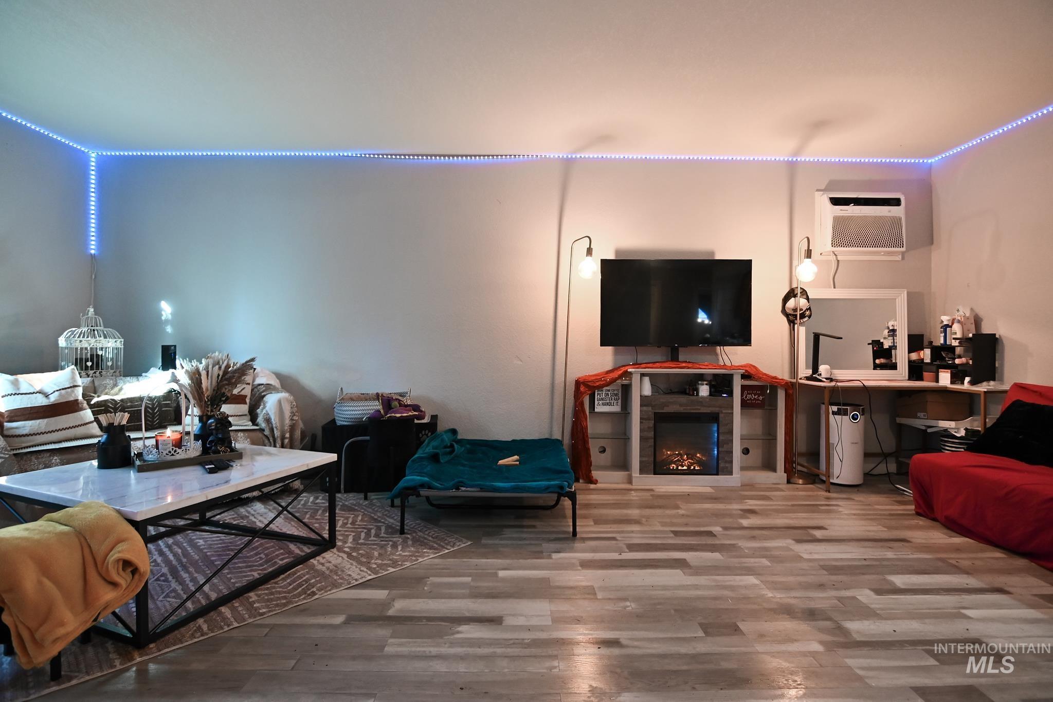1711 1st Street S Unit: 3