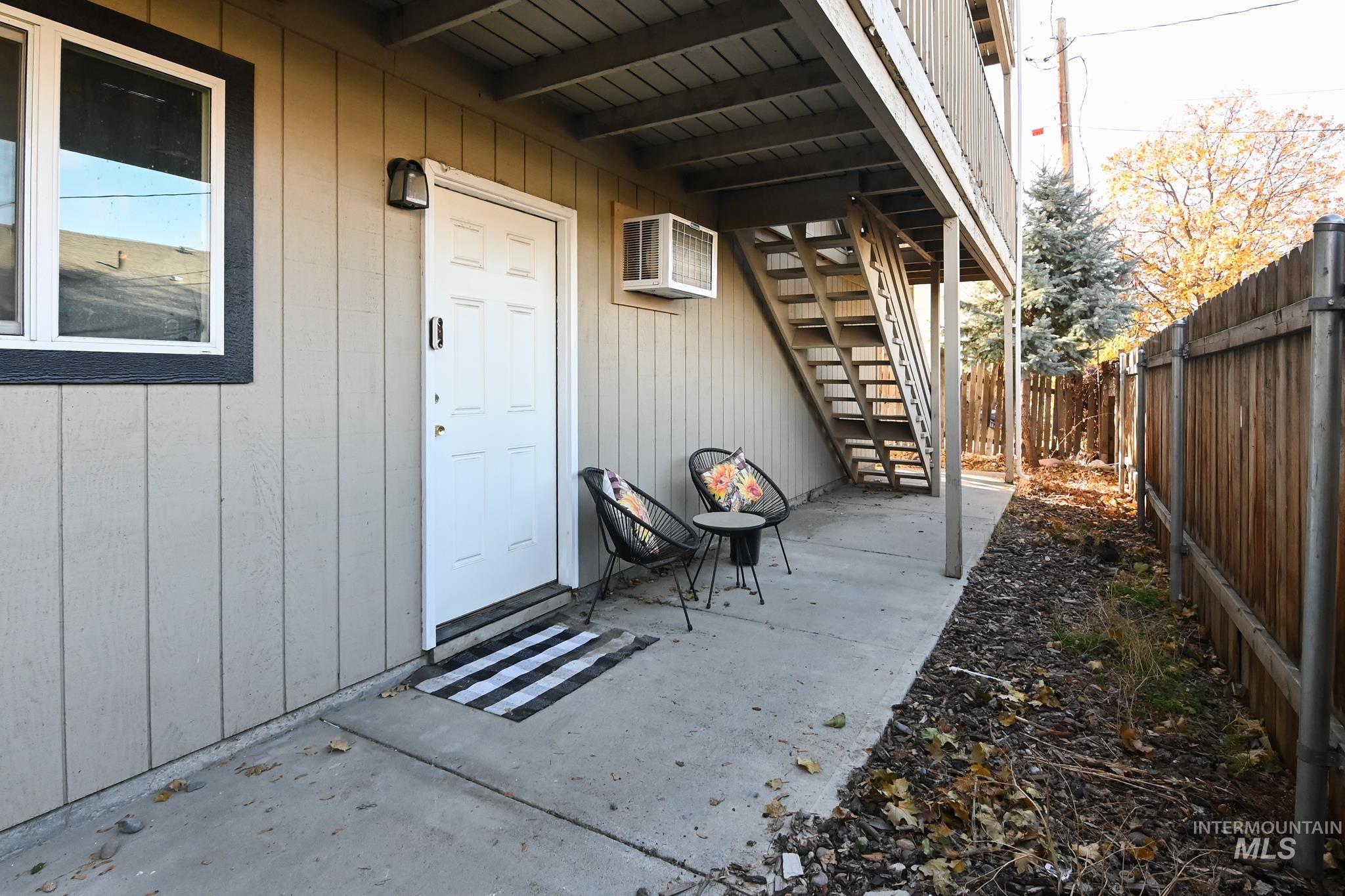 1711 1st Street S Unit: 3