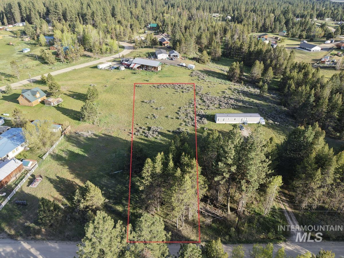8 W Prospectors Drive