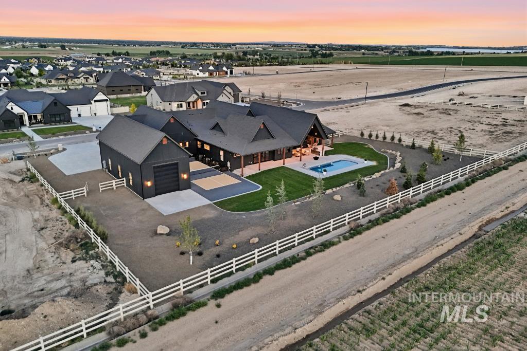 14261 Salado Creek Ave