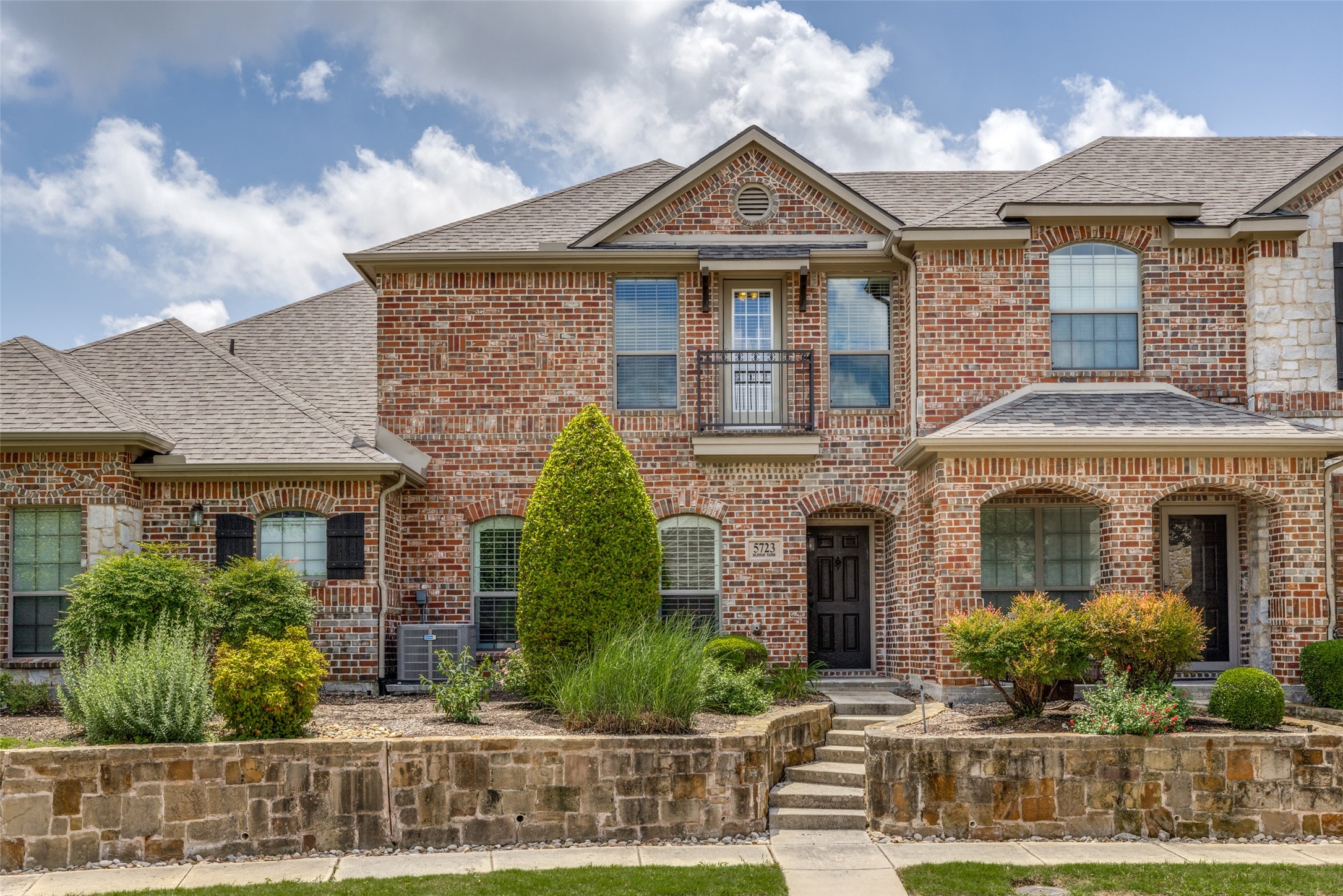 5723 Murray Farm Drive