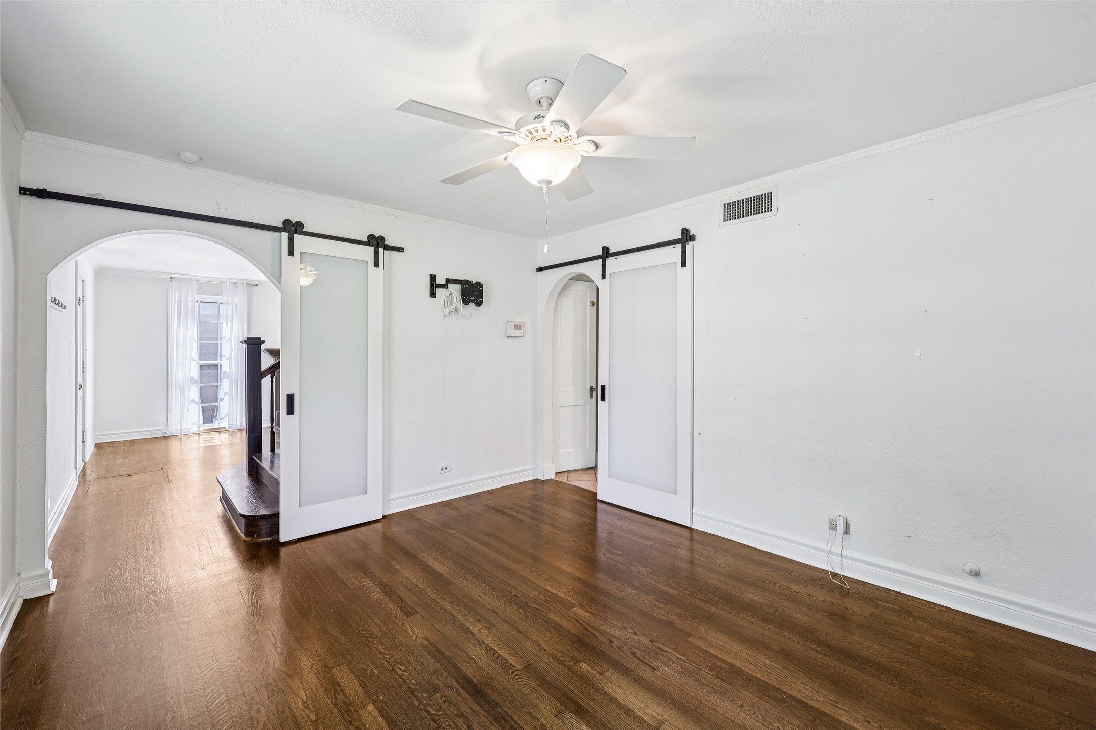 2829 Lovers Lane