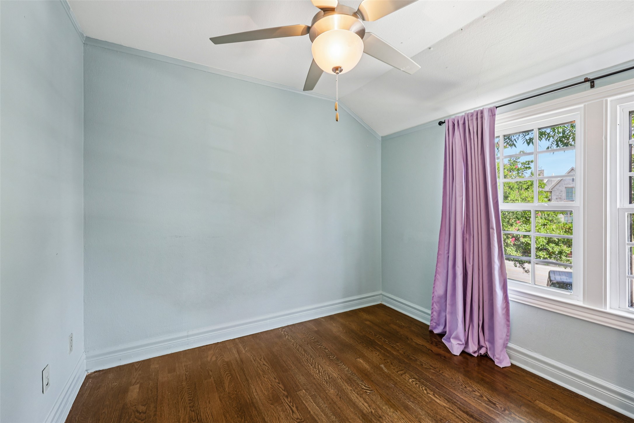 2829 Lovers Lane