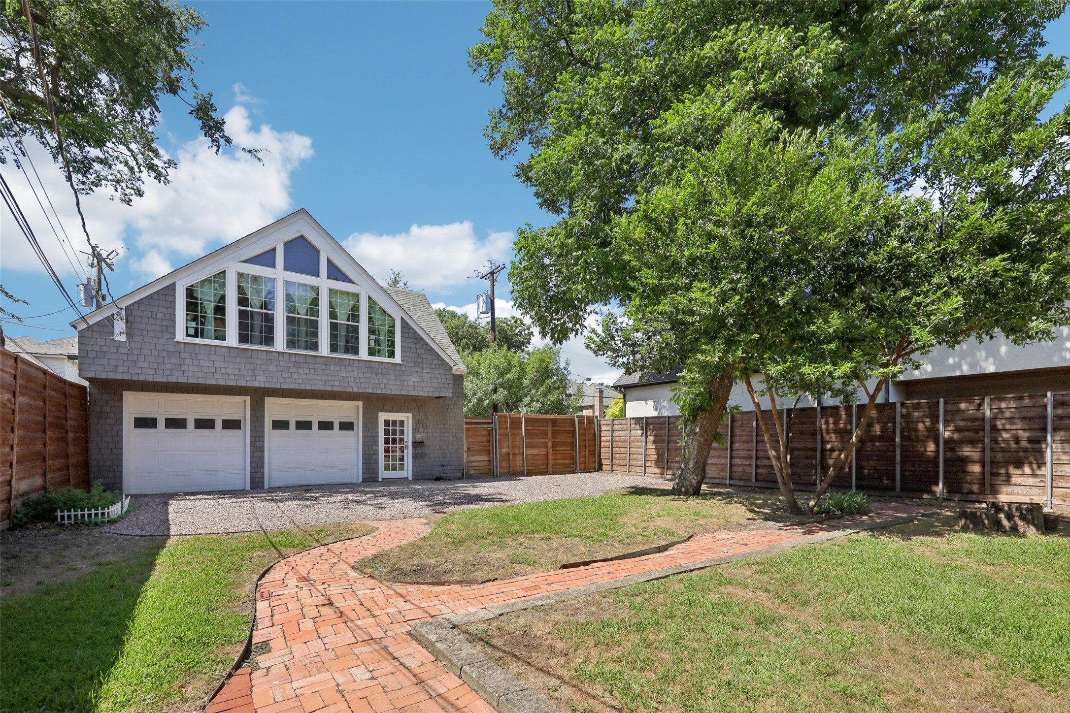 2829 Lovers Lane
