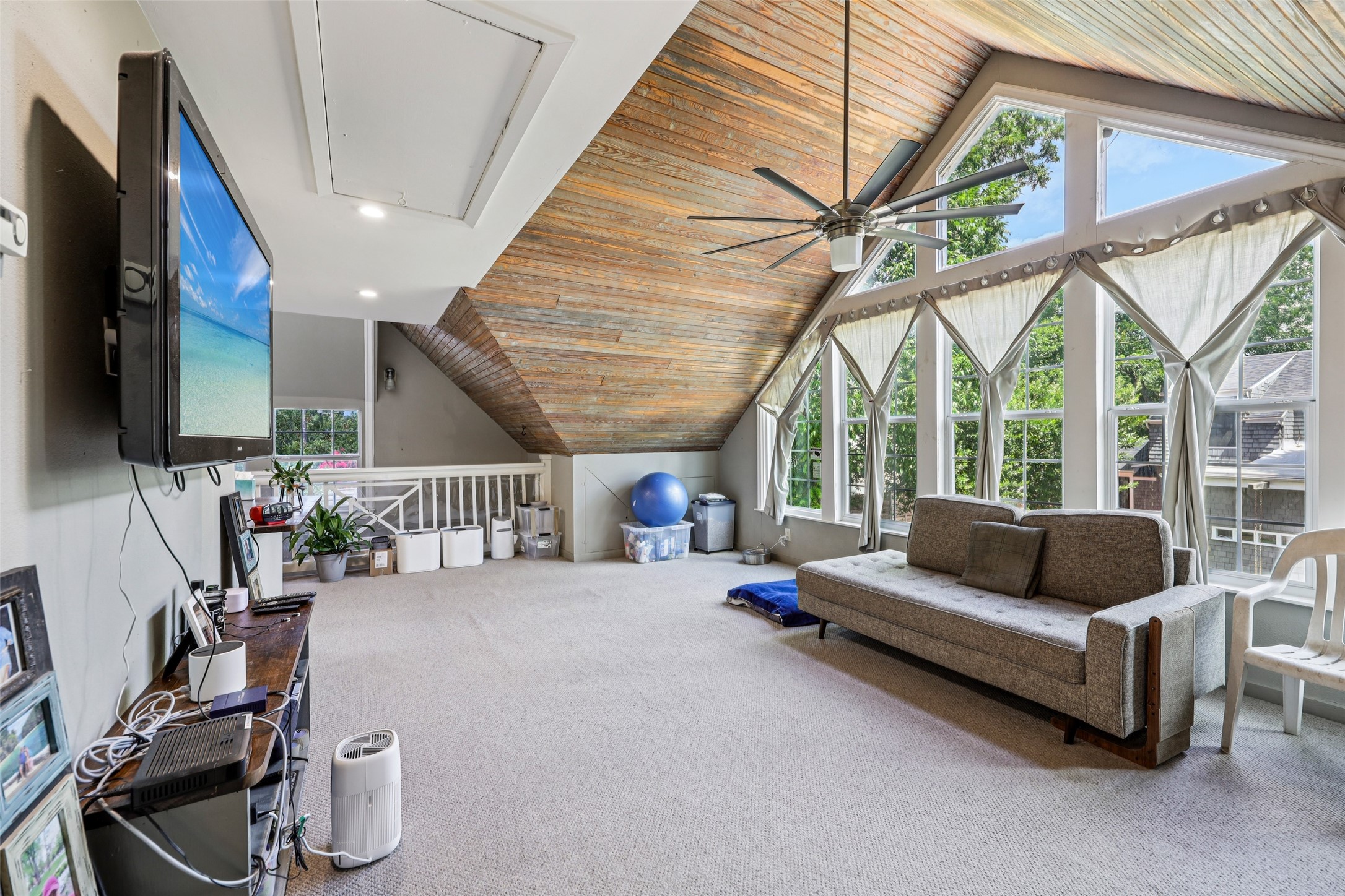 2829 Lovers Lane