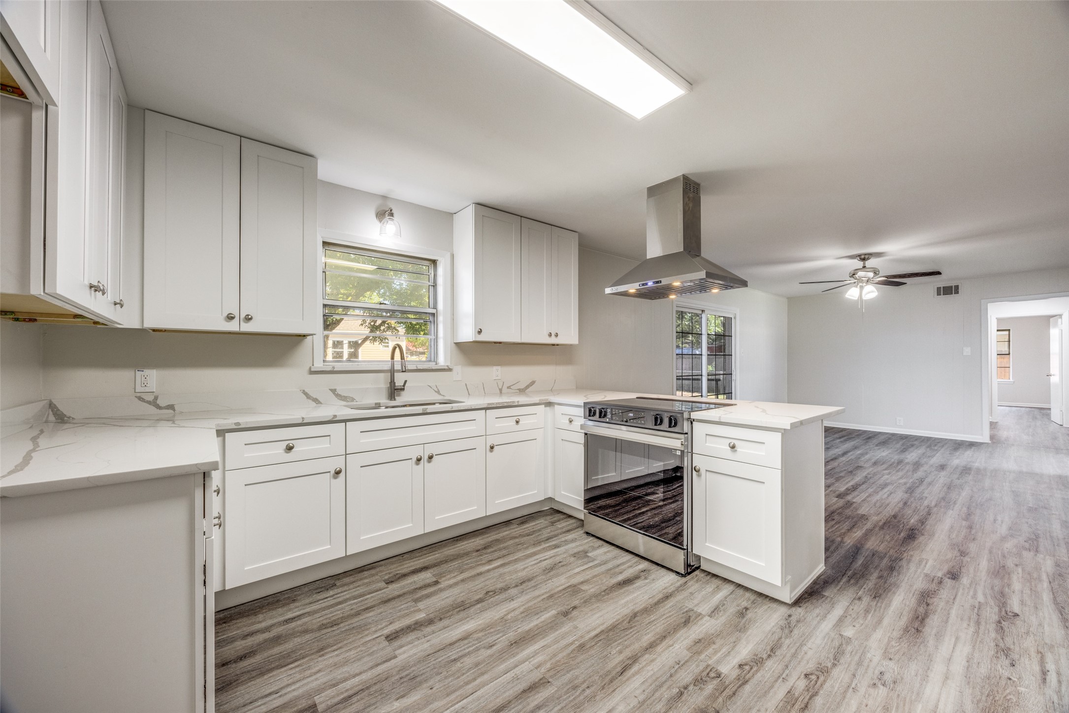 1116 S Idlewild Drive