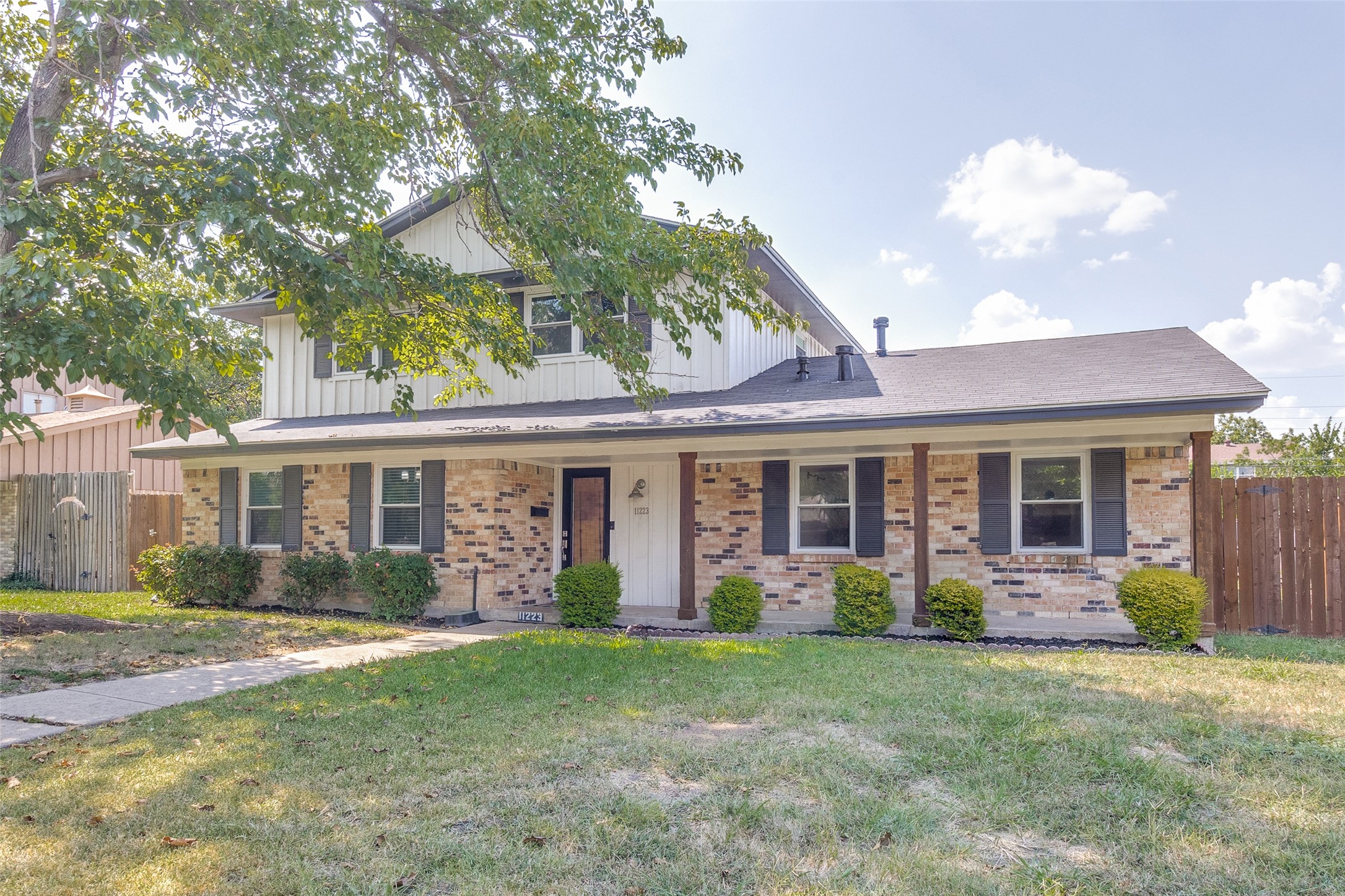 11223 Dumbarton Drive