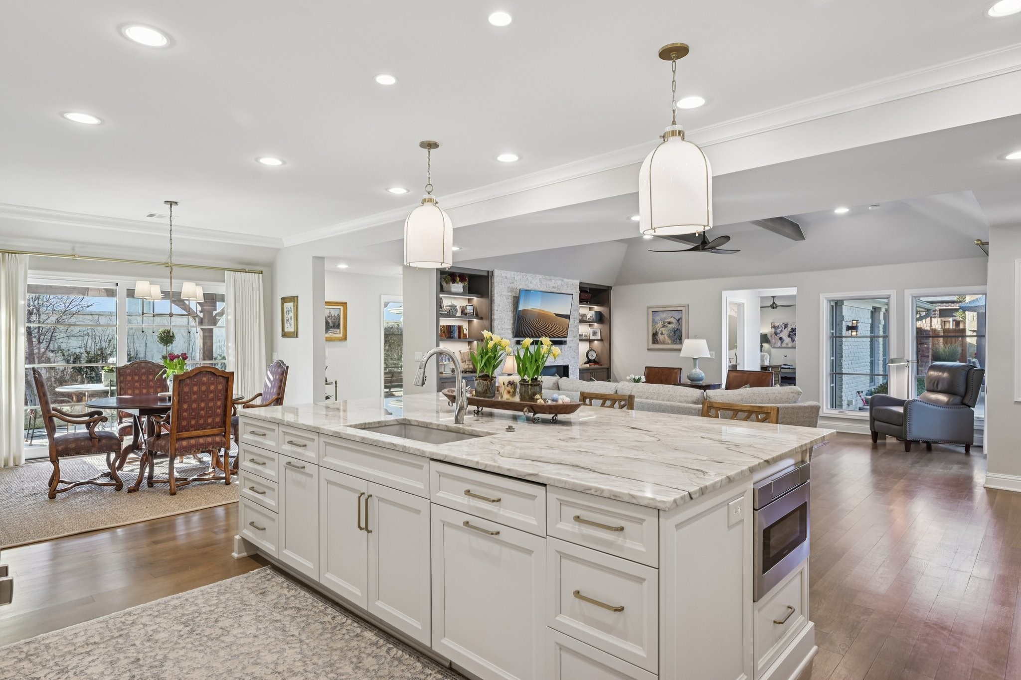 5603 Ursula Lane