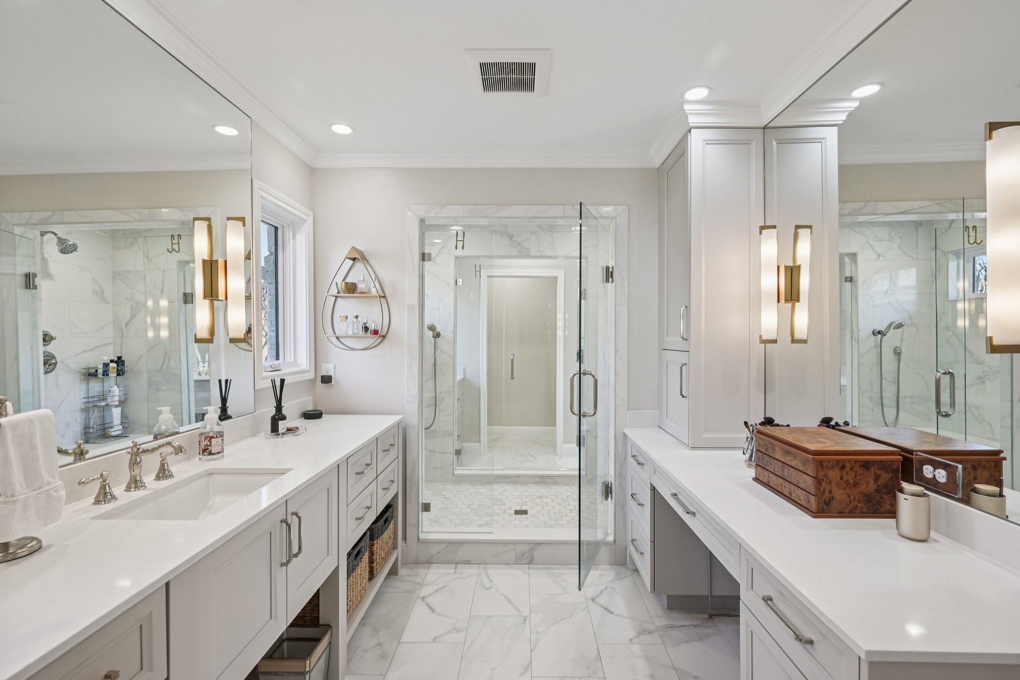 5603 Ursula Lane