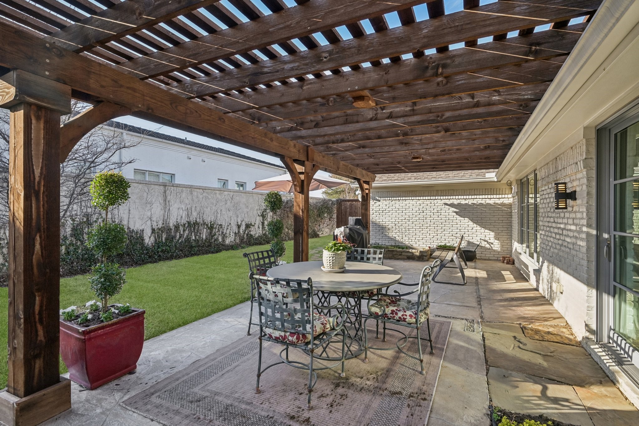 5603 Ursula Lane