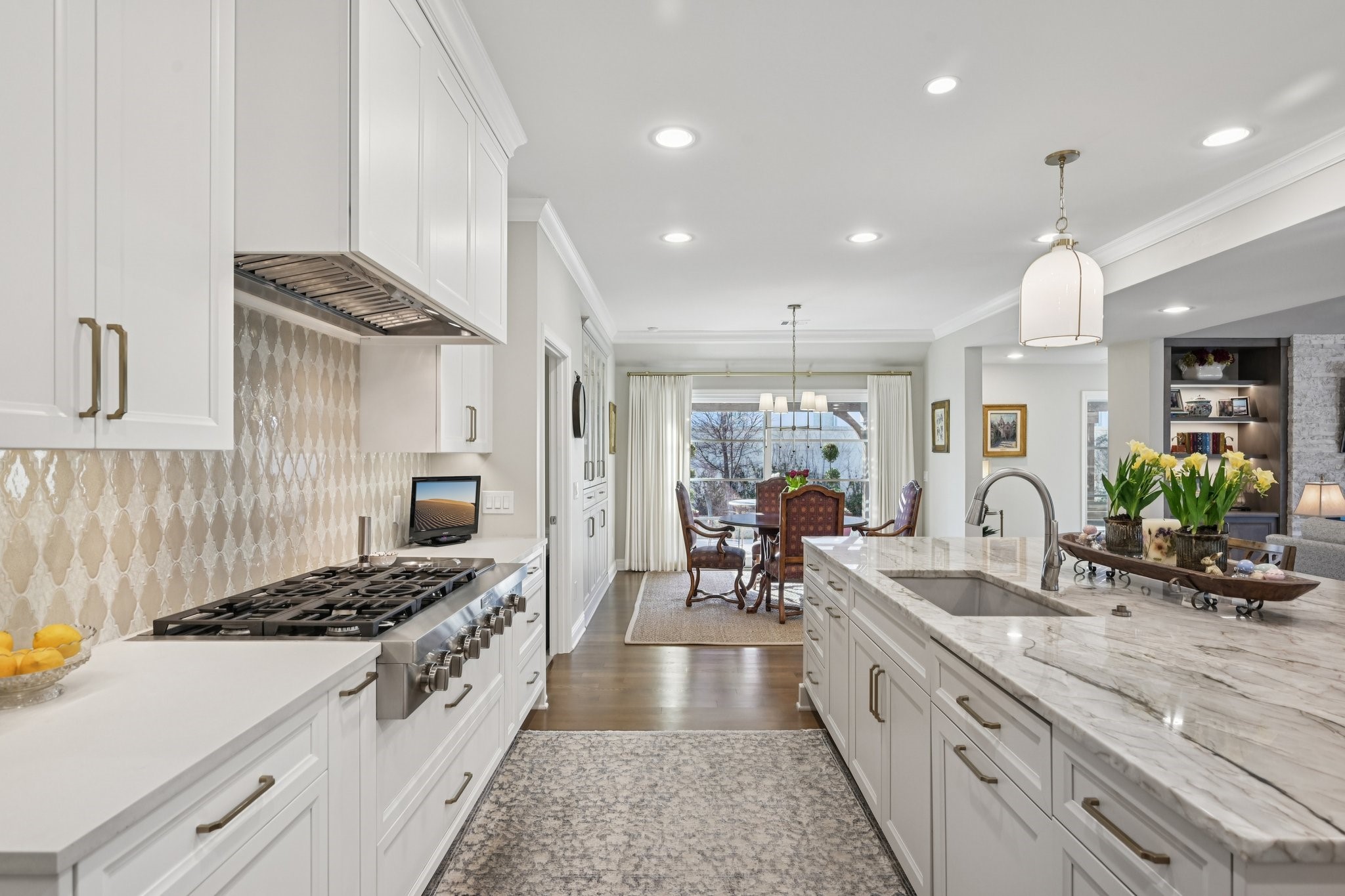 5603 Ursula Lane