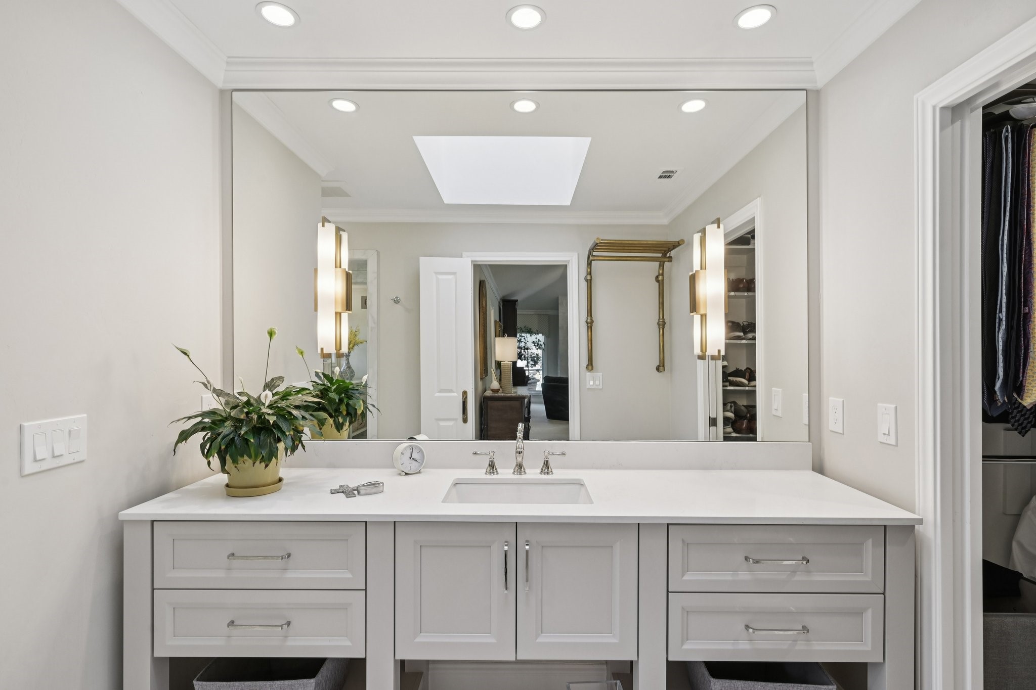 5603 Ursula Lane