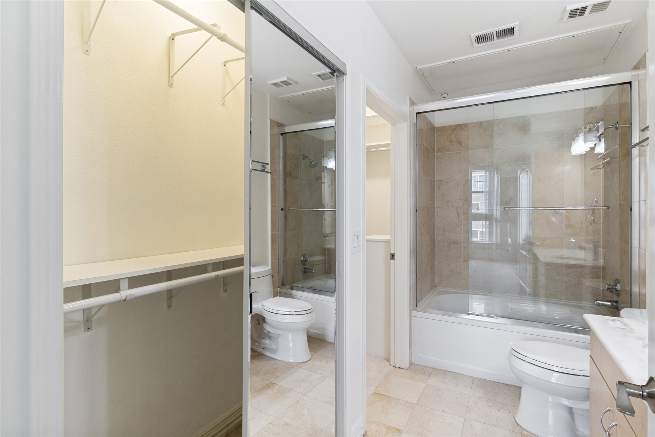 3225 Turtle Creek Boulevard 520