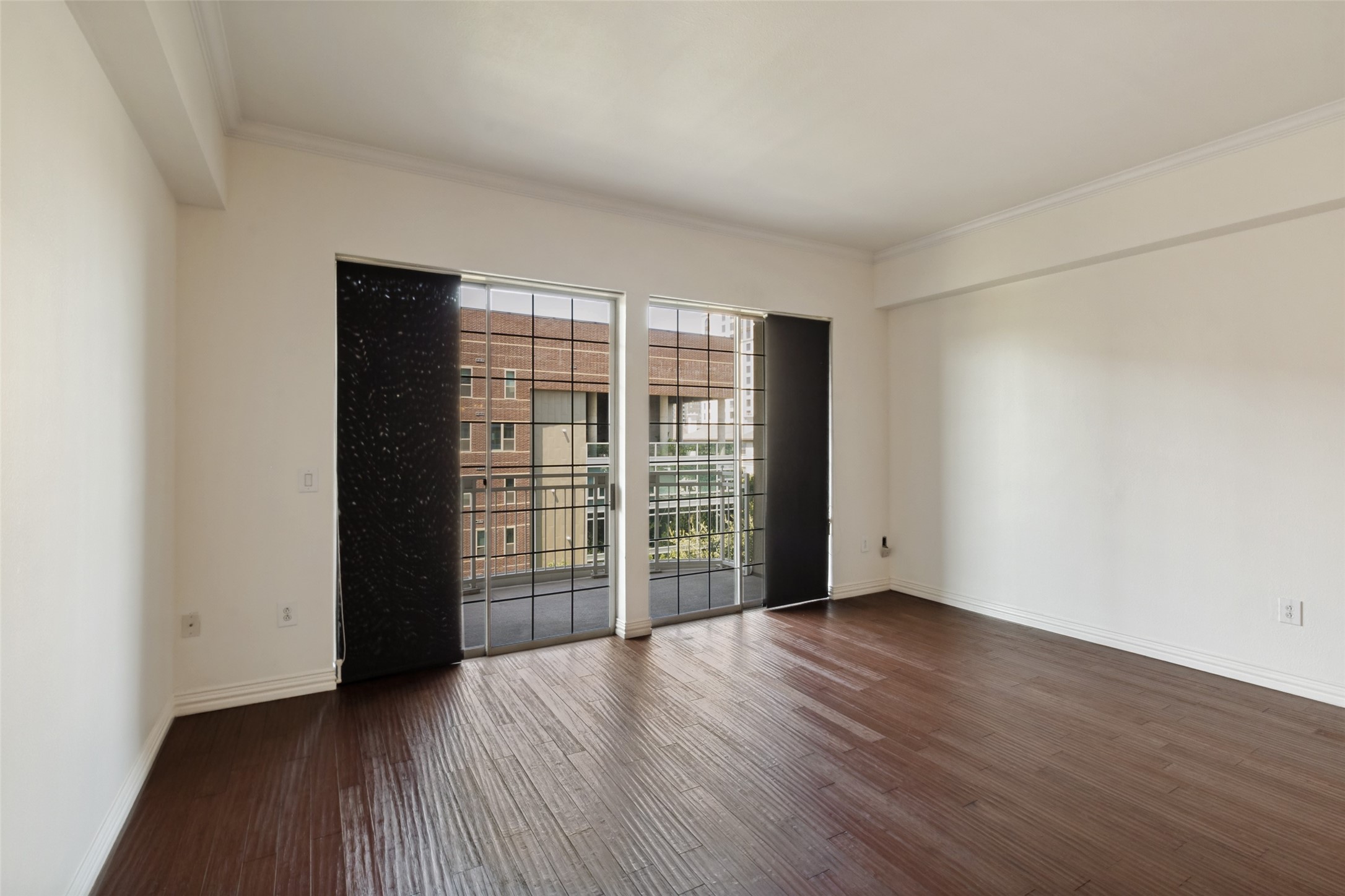 3225 Turtle Creek Boulevard 520