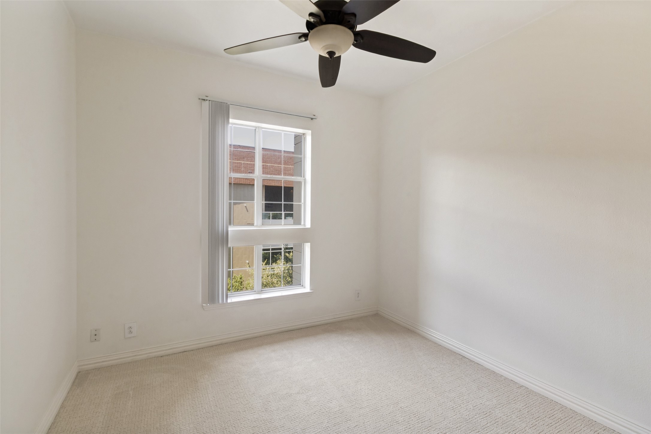 3225 Turtle Creek Boulevard 520