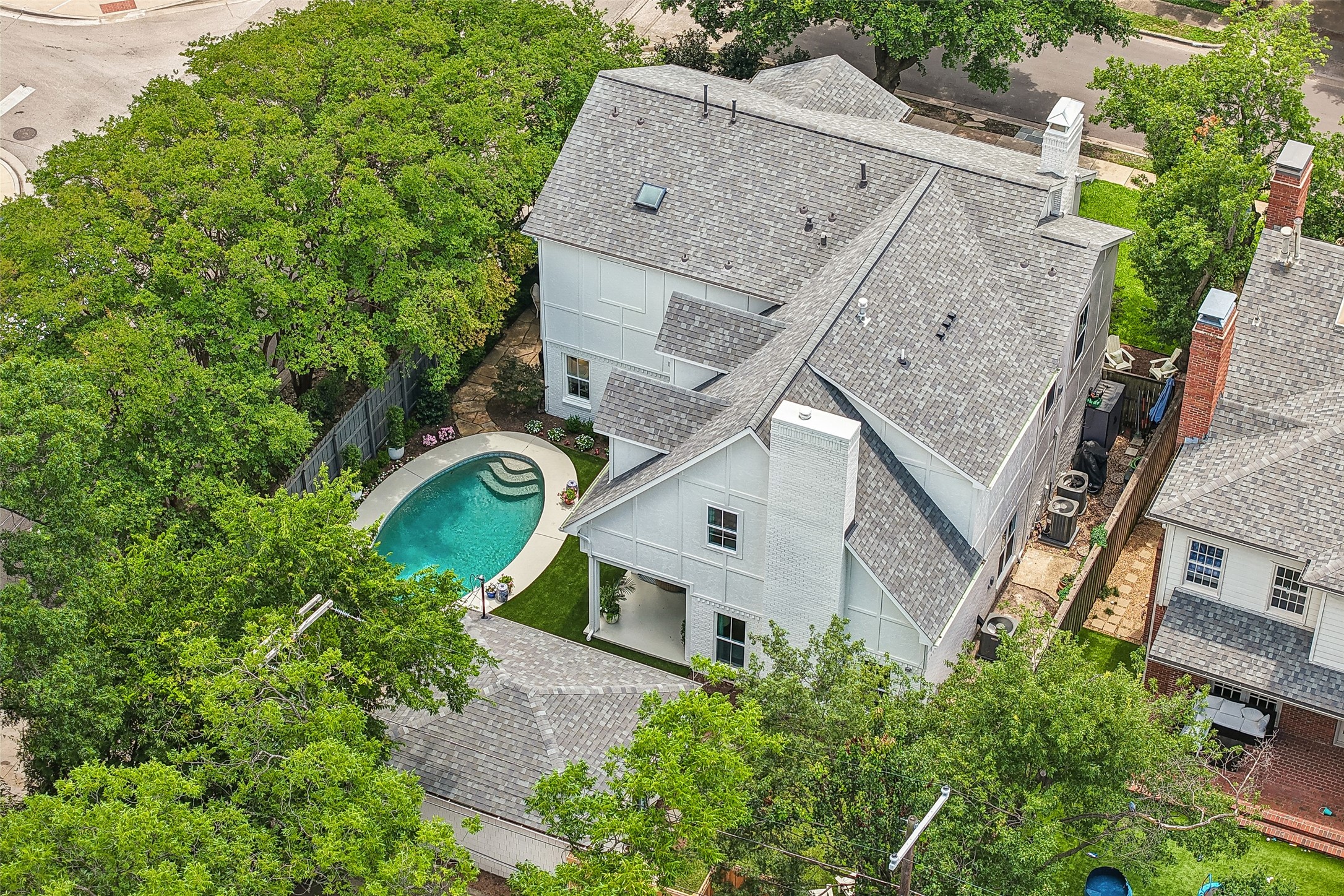 4100 Shenandoah Street