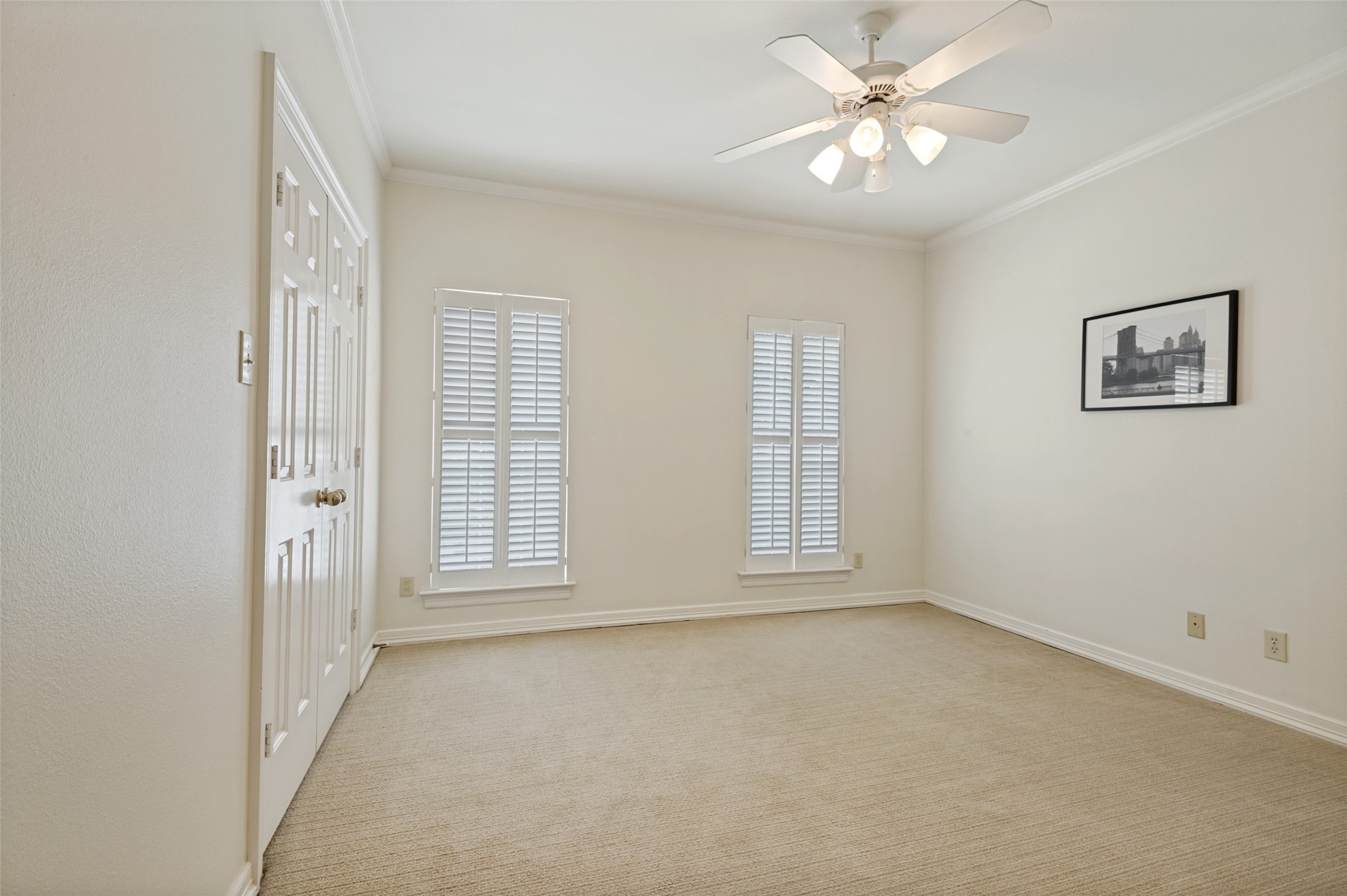1608 Crockett Circle