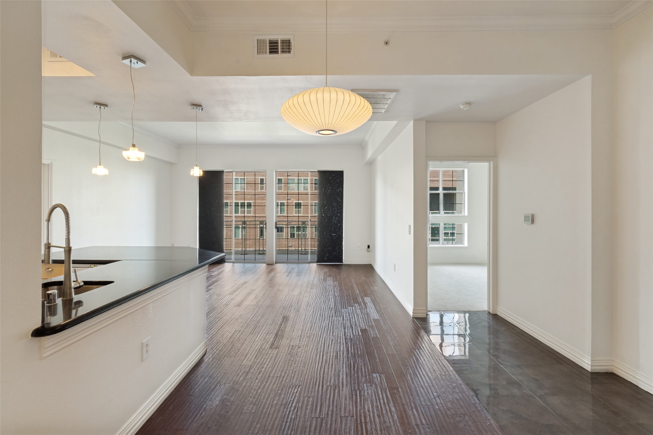 3225 Turtle Creek Boulevard 520