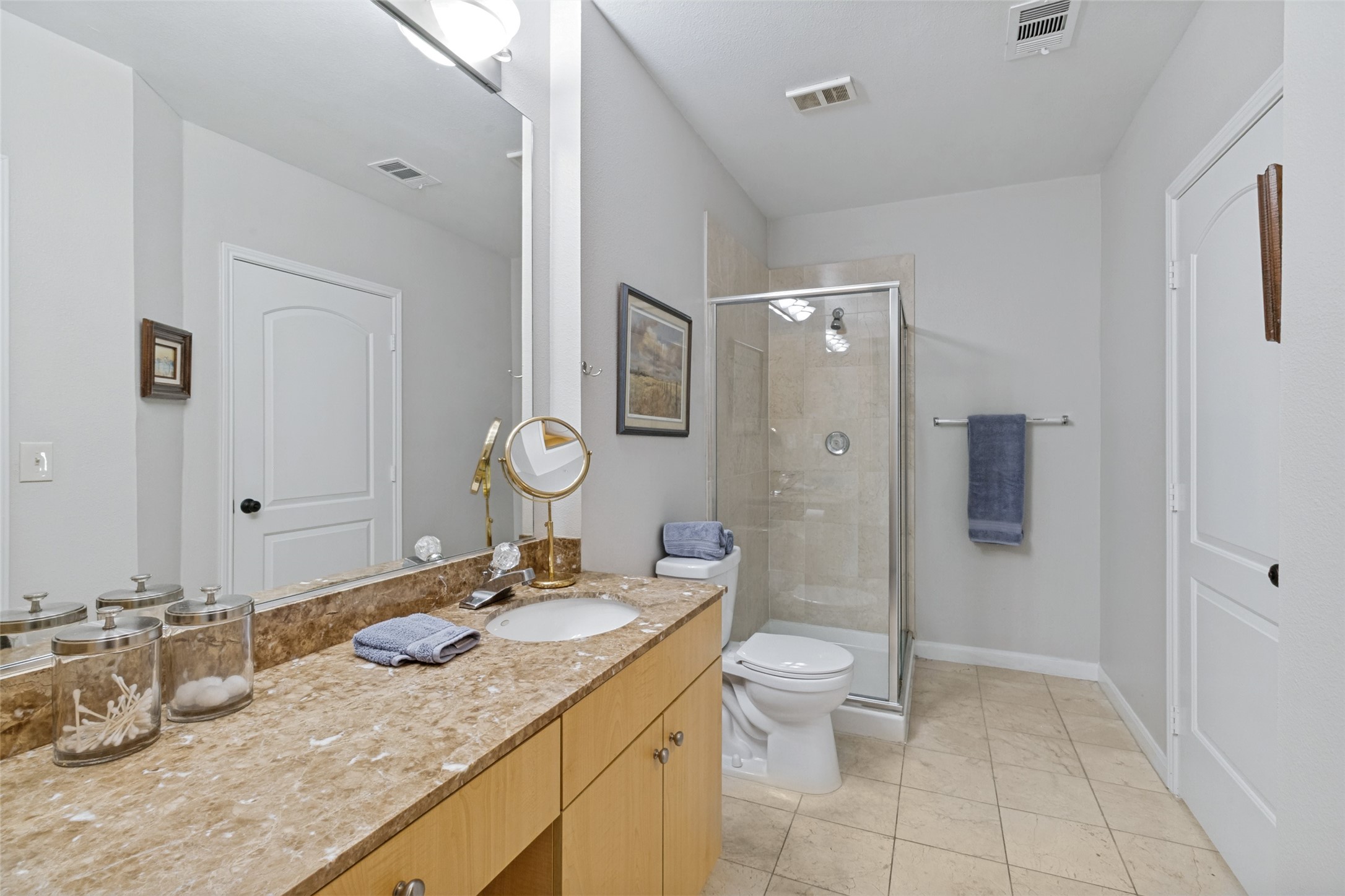 3225 Turtle Creek Boulevard 0008