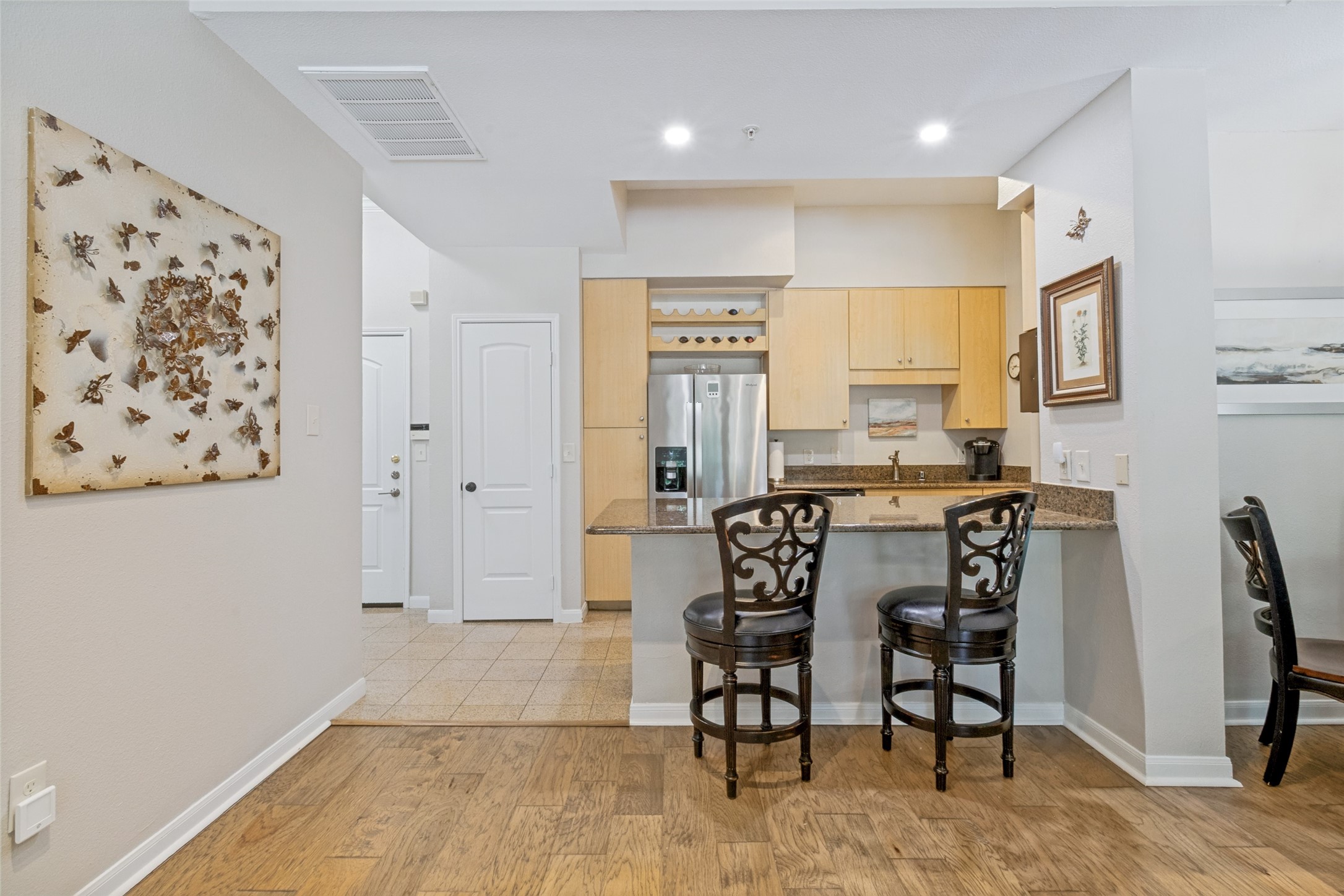 3225 Turtle Creek Boulevard 0008