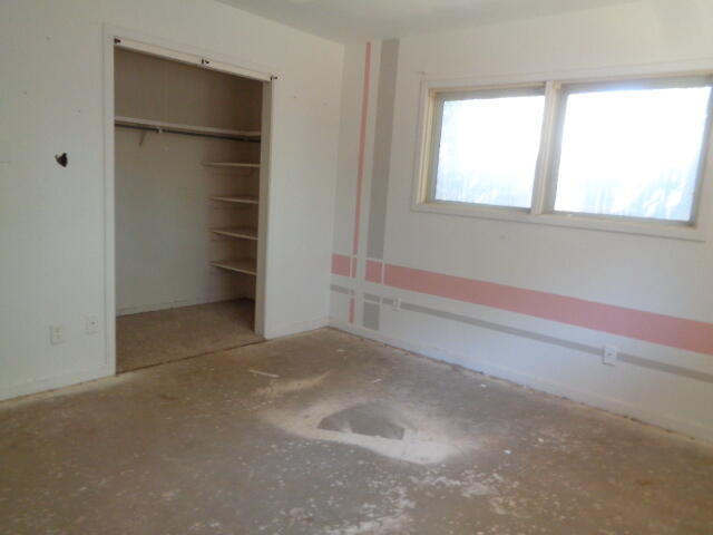 2405 N 3rd Street, Tahoka