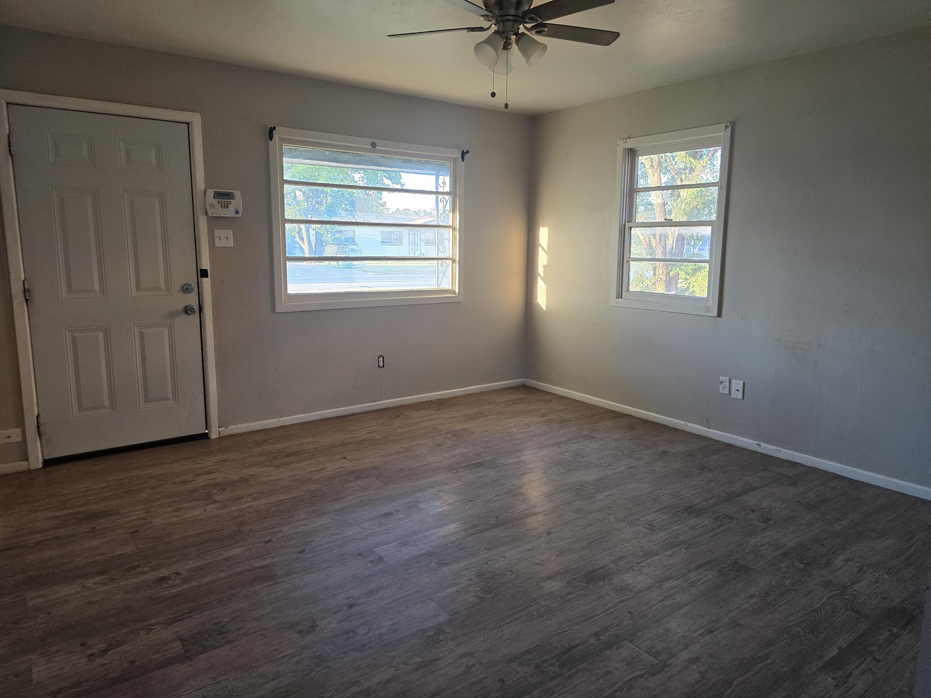 2415 E 30th Street, Lubbock