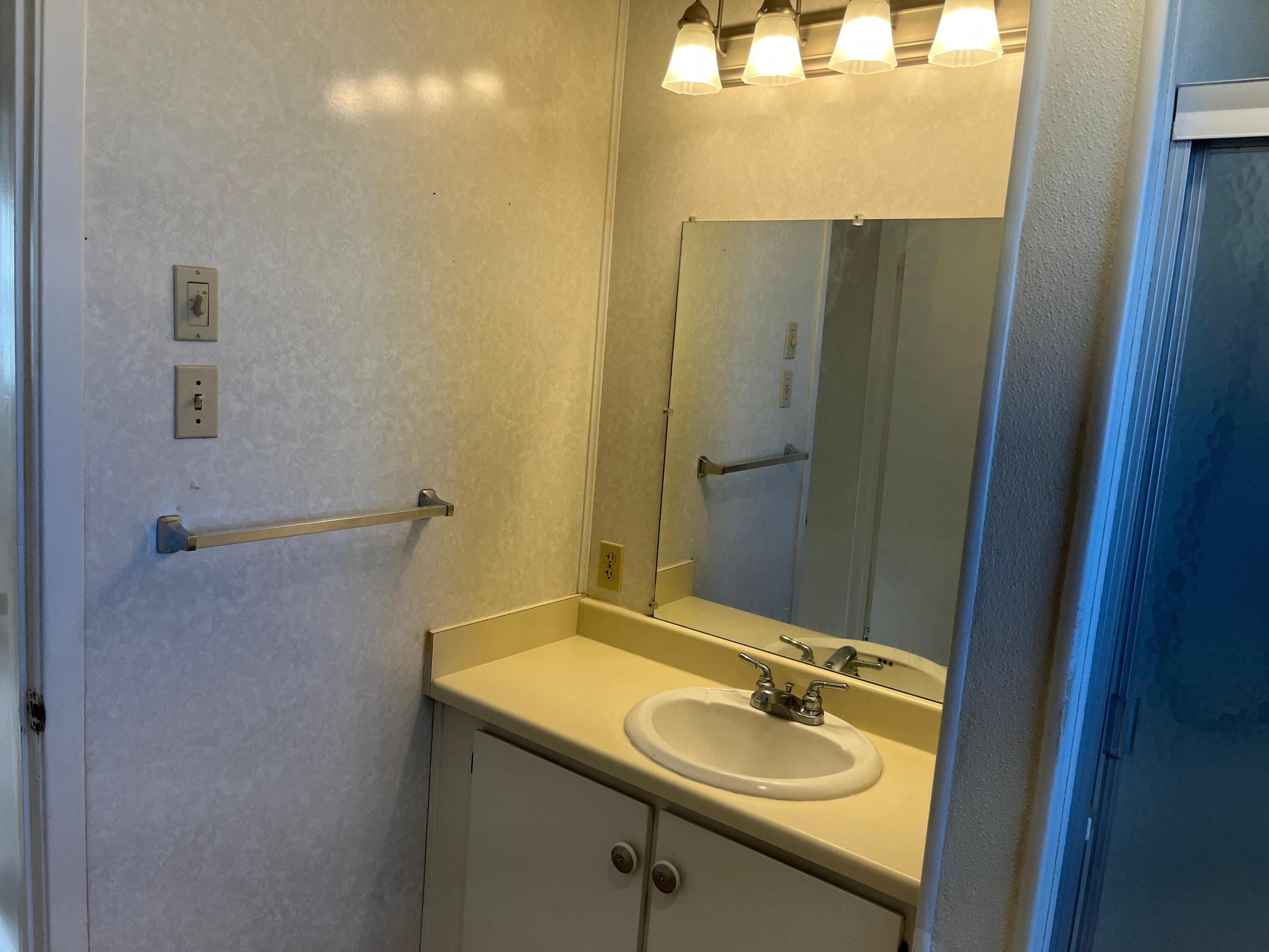 10013 County Road 6900, 3B, Lubbock