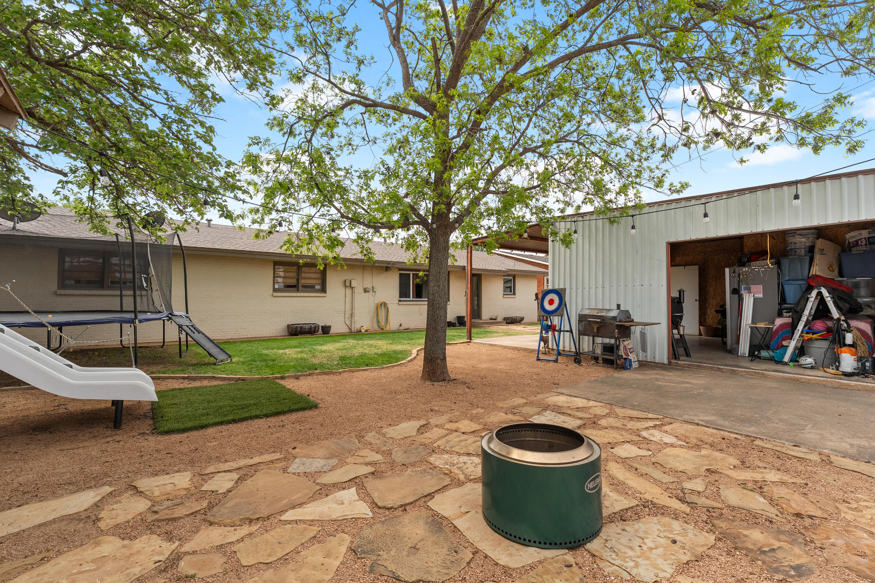 1380 W Crosby Street