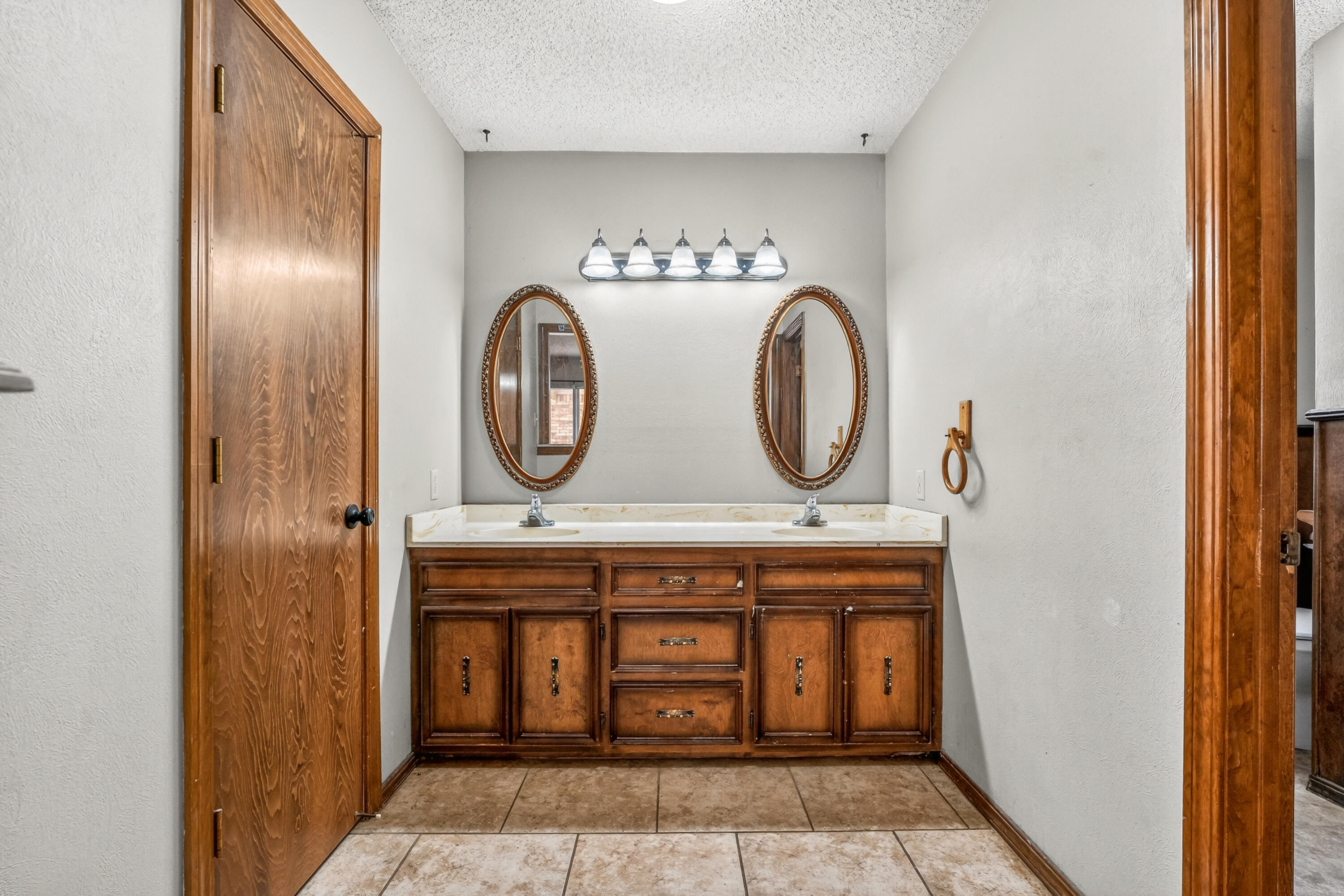 225 N Terry Drive
