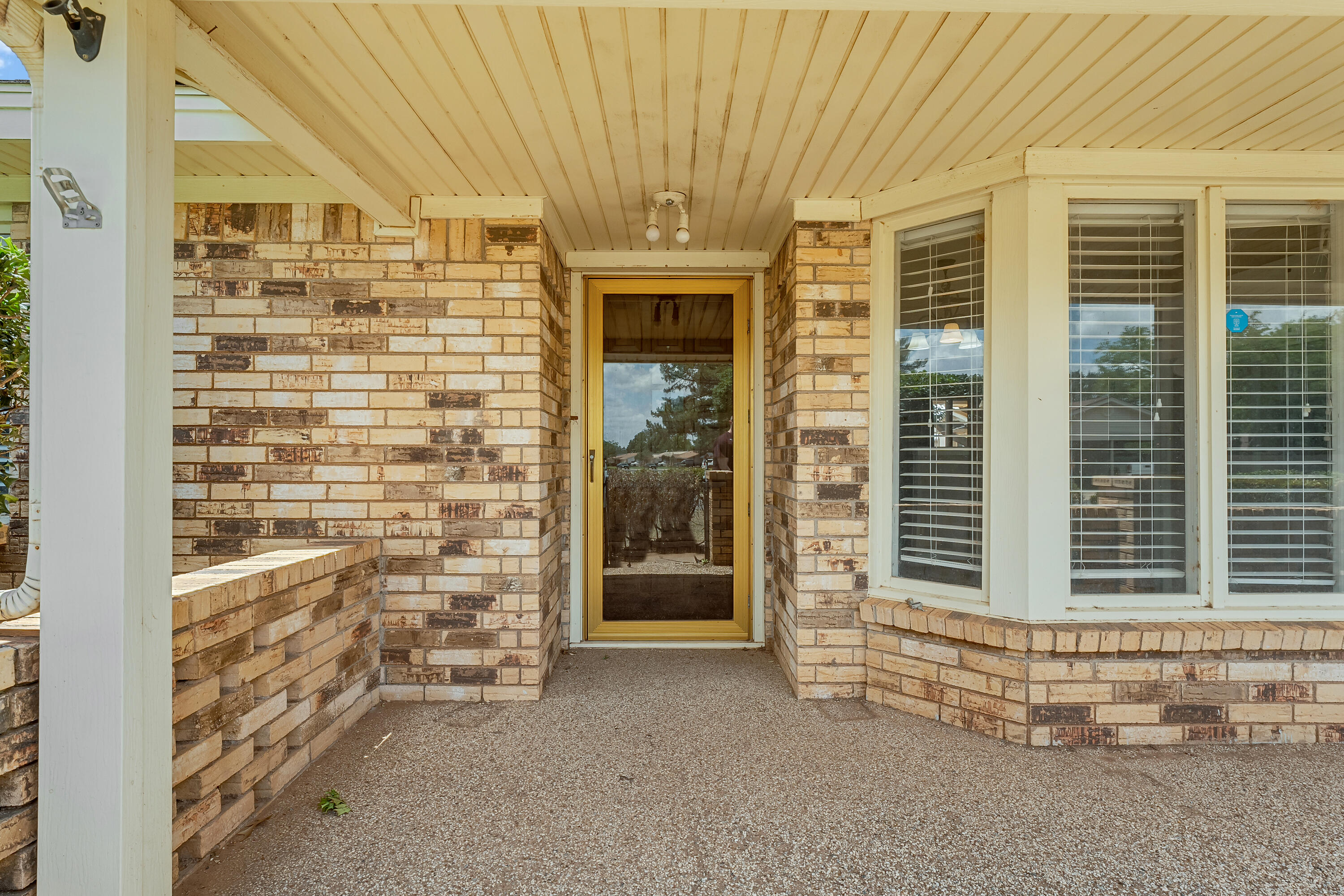 225 N Terry Drive