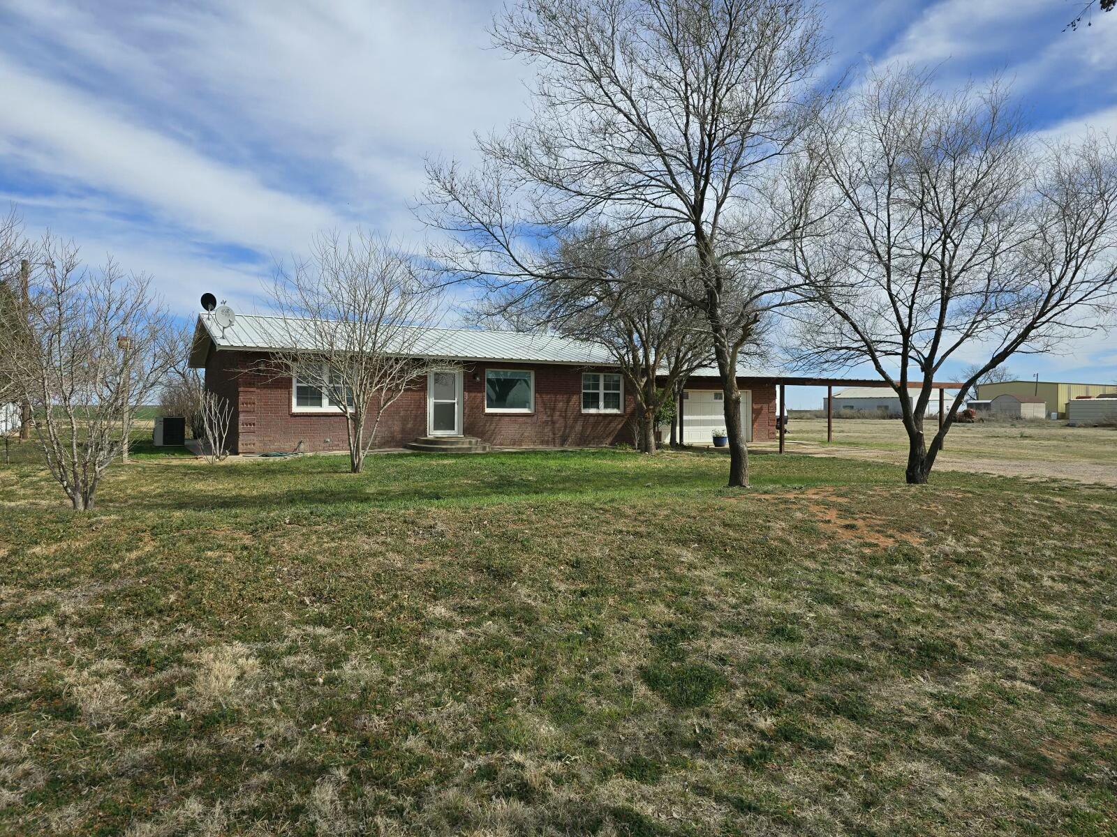 3006 N County Rd 3500