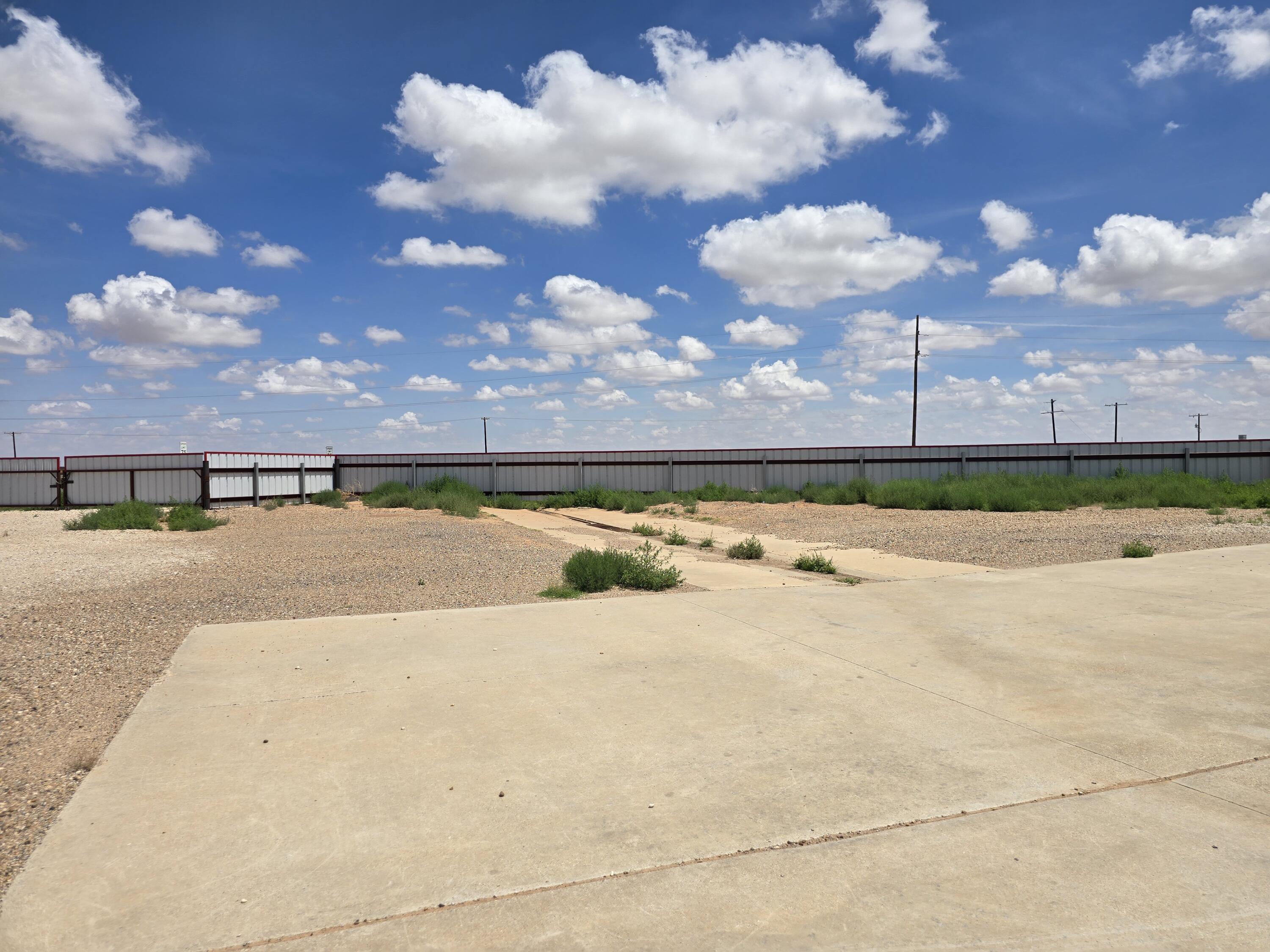7624 E Highway 84
