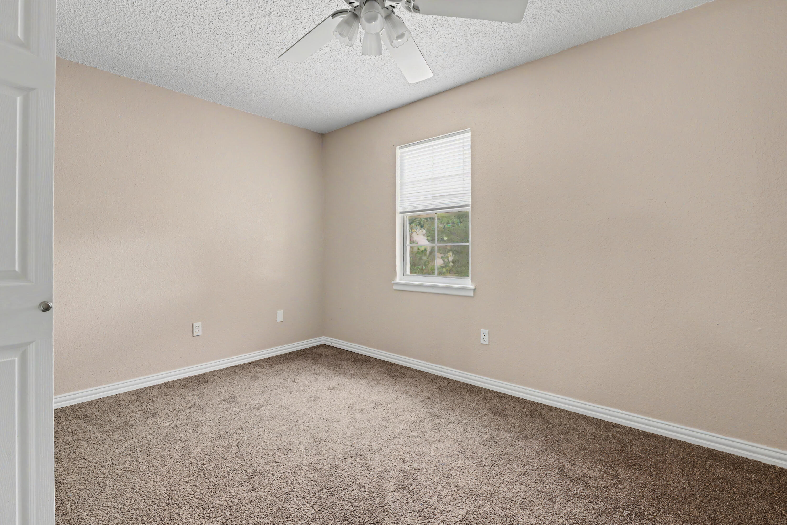 3006 N County Road 3500