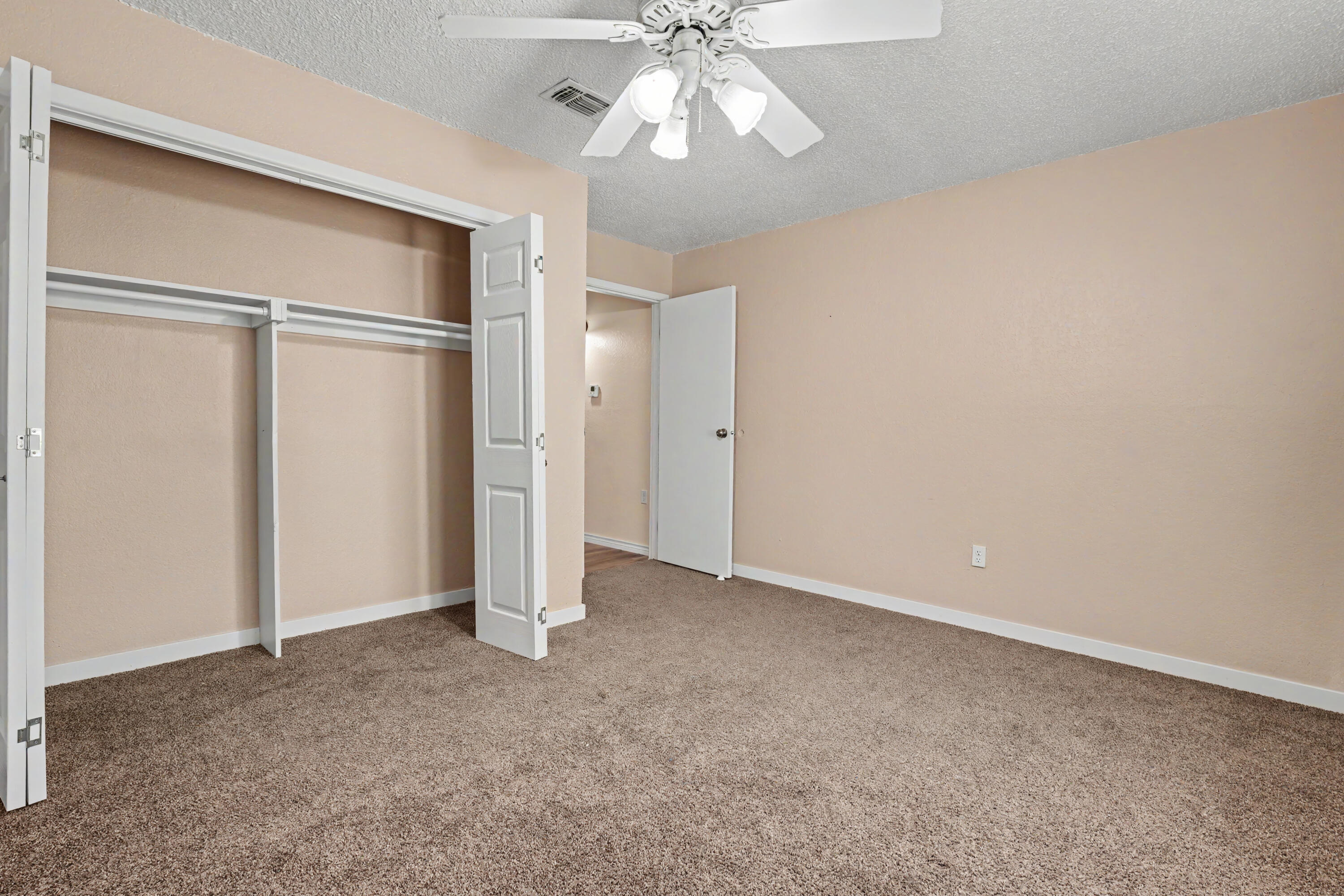 3006 N County Road 3500